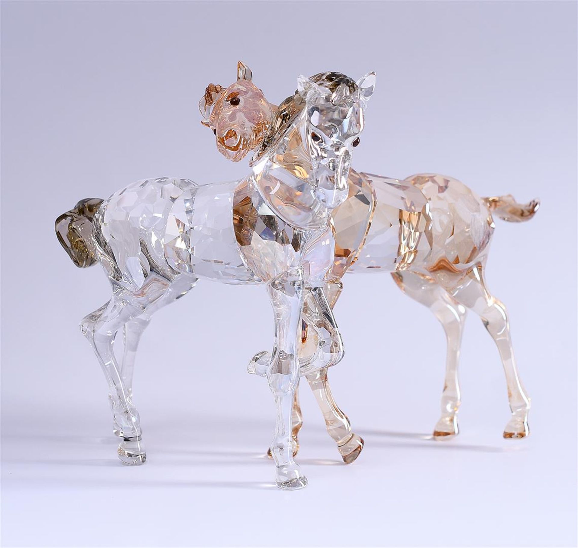 Swarovski, Foals, Year of issue 2012,1121627. Includes original box.
11,9 x 9,2 cm. - Image 6 of 8