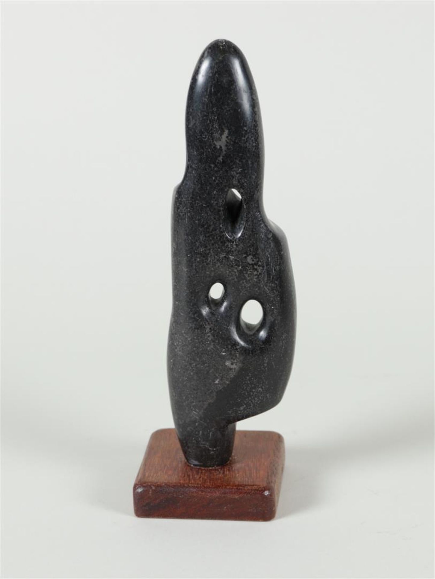 A unique stone figure on a wooden base, signed 'Lobo' (in the base),
23,5 (incl. sokkel). - Image 2 of 2