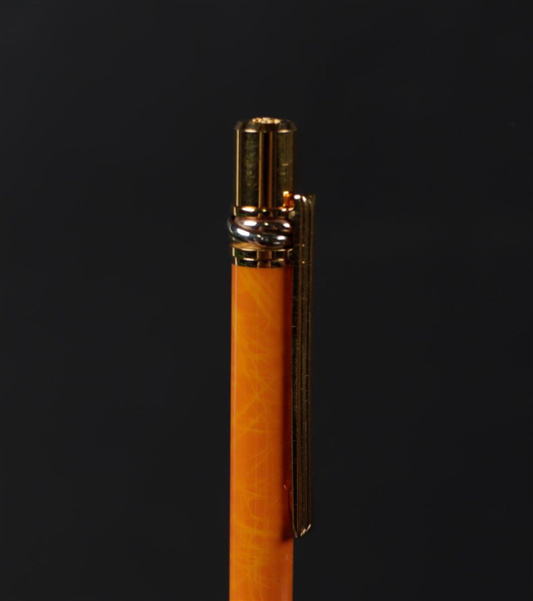 A Cartier pen set, Must de Cartier, consisting of a fountain pen and a ballpoint pen, in box and wit - Bild 3 aus 5