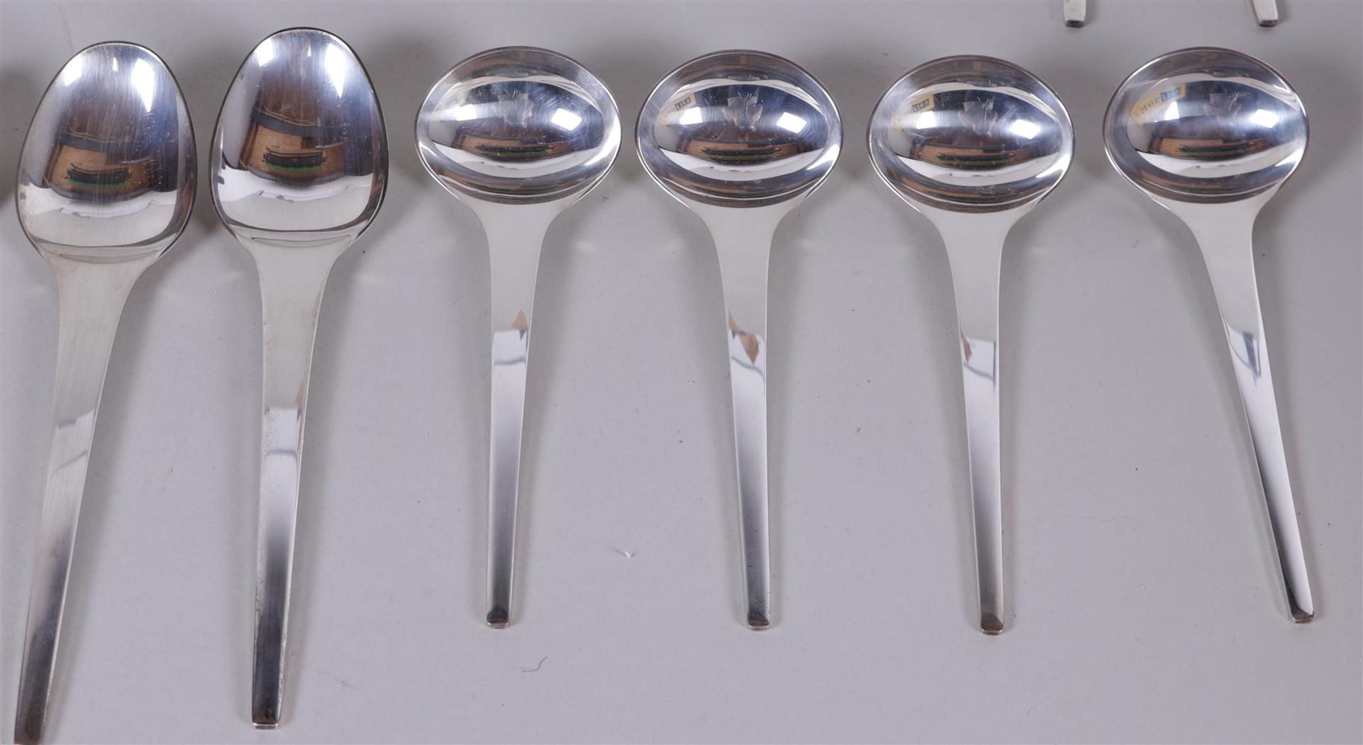 A sterling silver 48 piece Georg Jensen Caravel cutlery consisting of four serving spoons, vegetable - Image 3 of 6