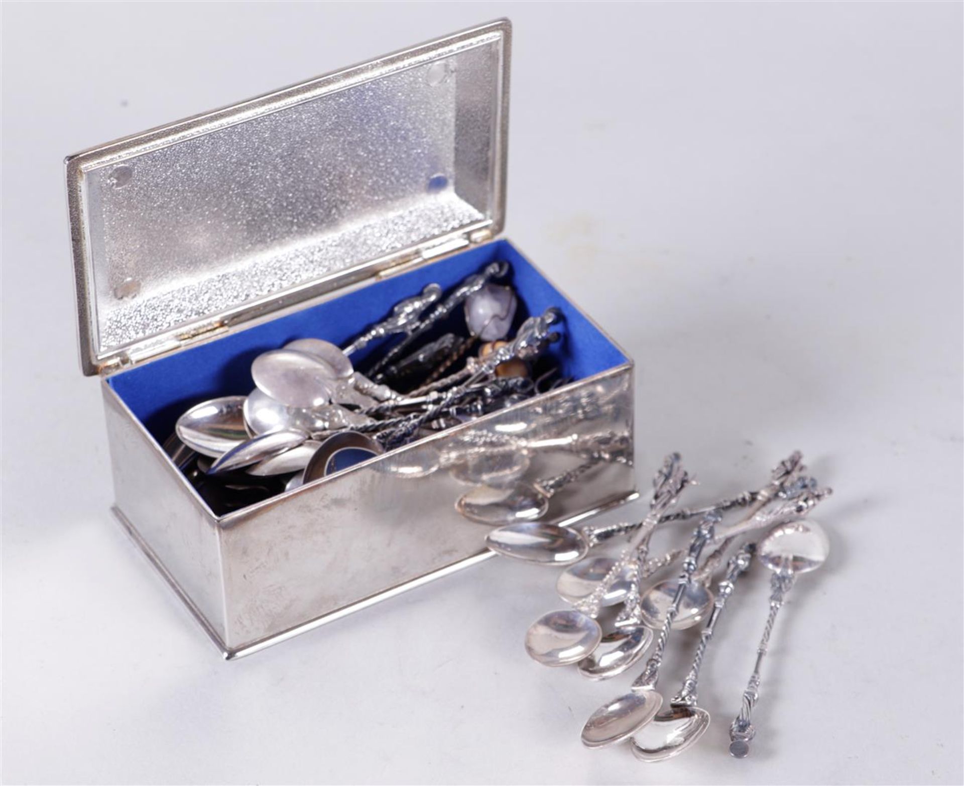 A lot containing a large number of silver so-called 'Apostle spoons' and cocktail forks with base st