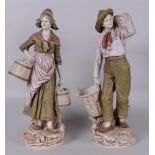 A set of two earthenware figures of a farmer and farmer's wife. Royal Doultan, 19th century.
H. 49 c