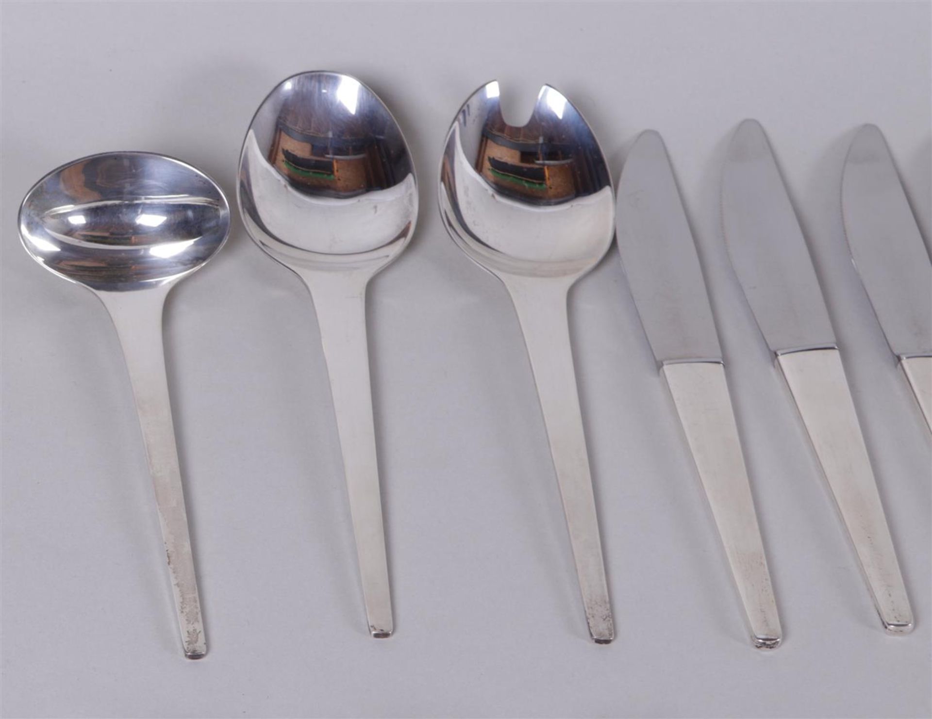 A sterling silver 48 piece Georg Jensen Caravel cutlery consisting of four serving spoons, vegetable - Image 5 of 6