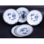 A set of five porcelain plates with floral decor and 'spider heads' in the outer rim. China, Qianlon