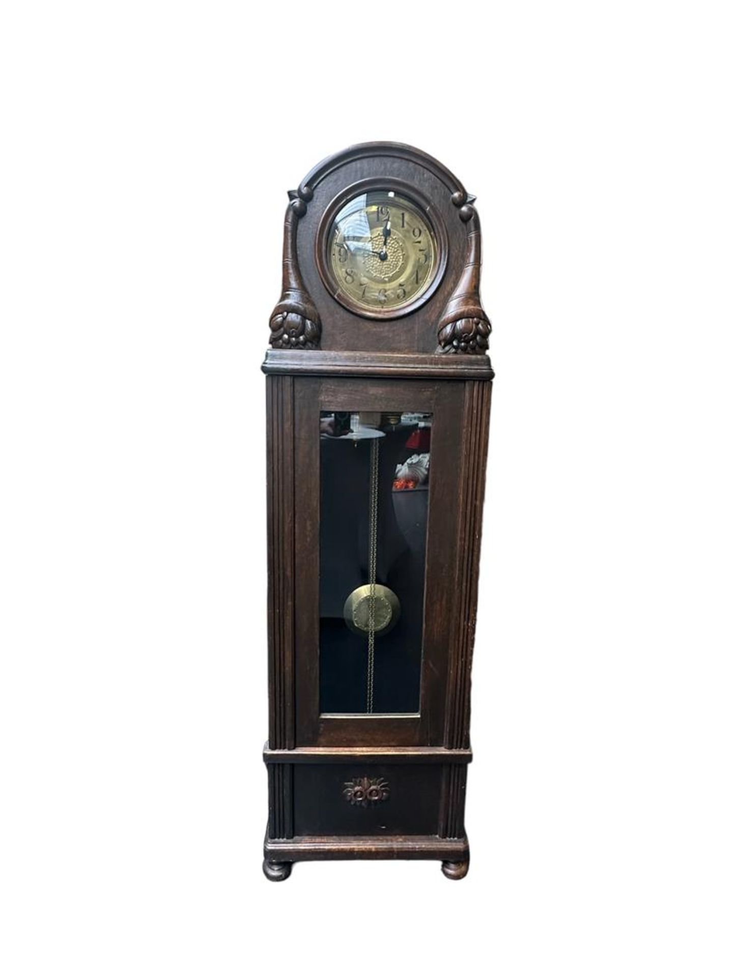 An Art Deco grandfather clock in softwood case, 1930s.
H.: 185 cm.