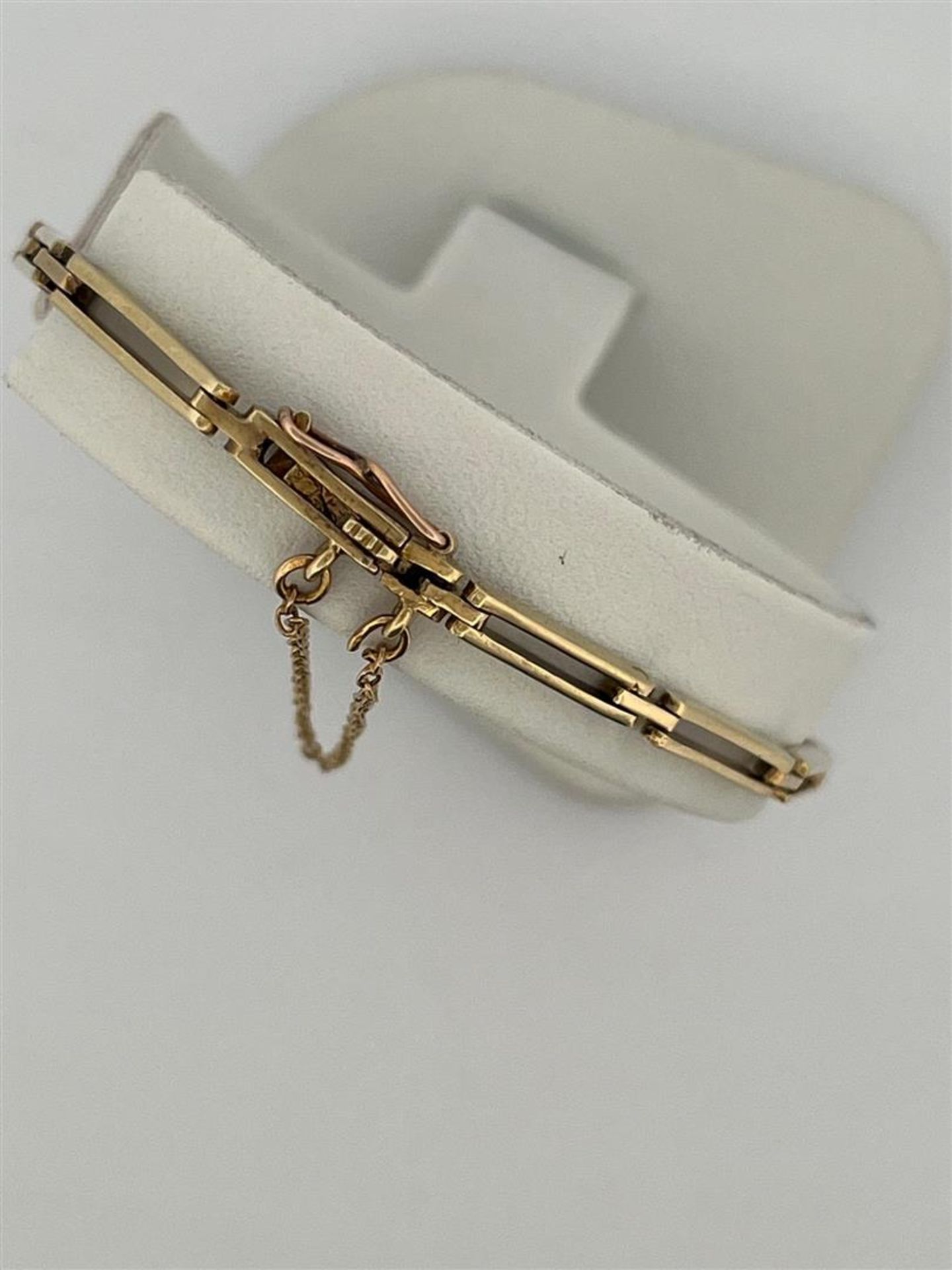 14kt bicolor gold antique bracelet set with diamonds.
The bracelet is equipped with an extra safety  - Image 5 of 11