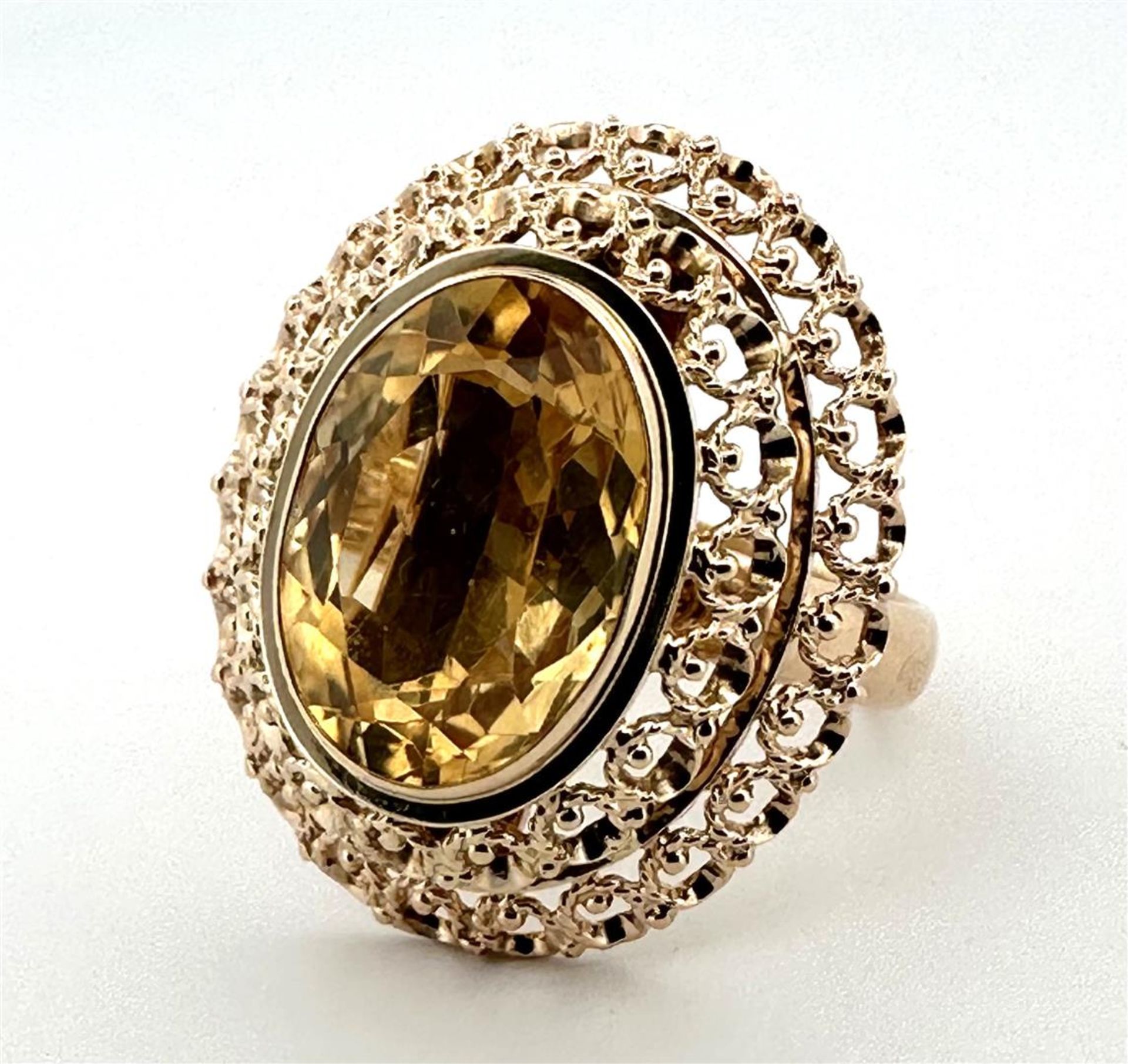 14kt yellow gold statement cocktail ring with citrine. 
The ring has a beautiful openwork double edg - Bild 2 aus 6