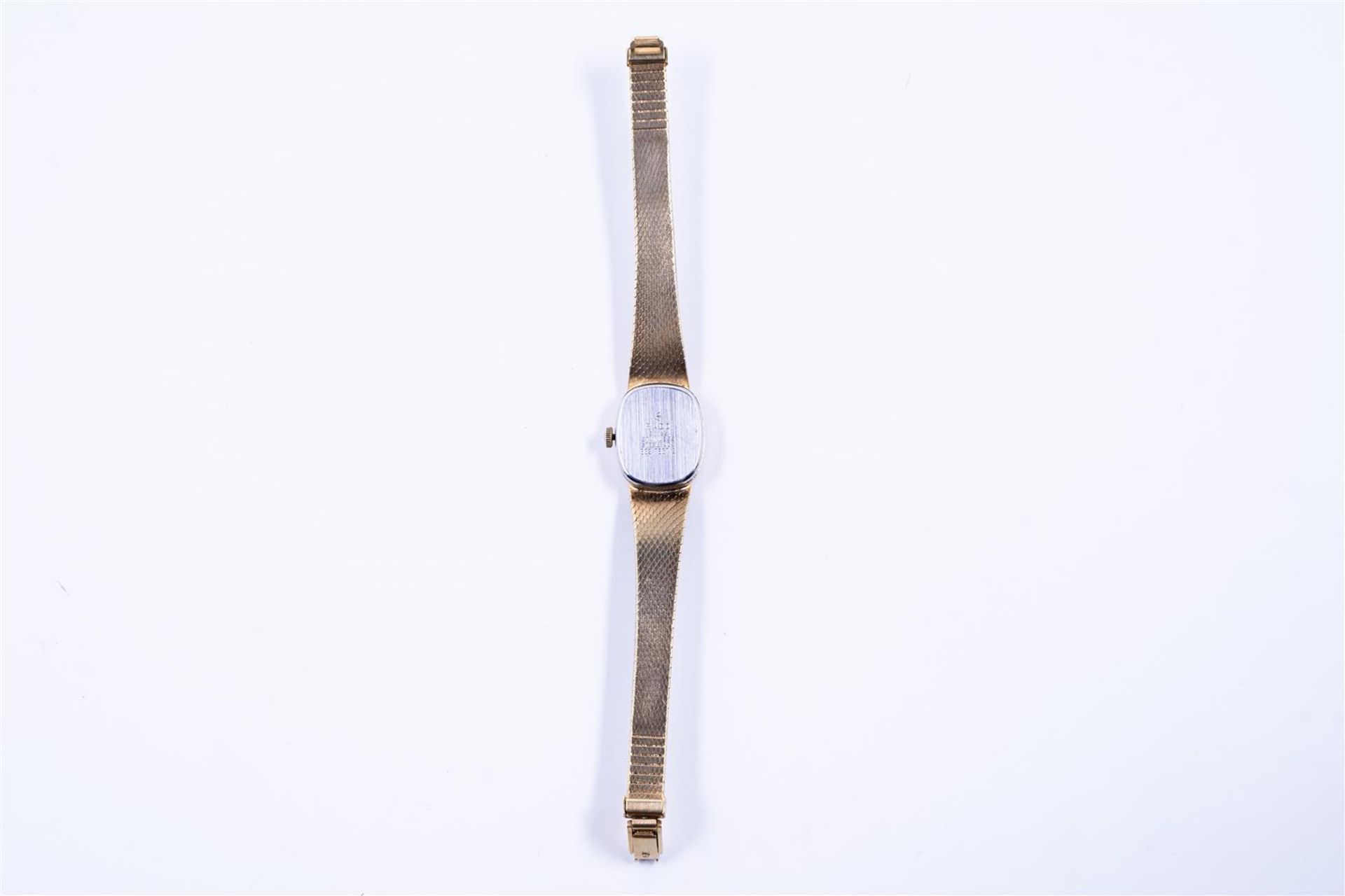 Rado ladies watch and gold-colored dial.
Number designation: Dashes
Water-resistant: Splash-proof
Mo - Image 2 of 4