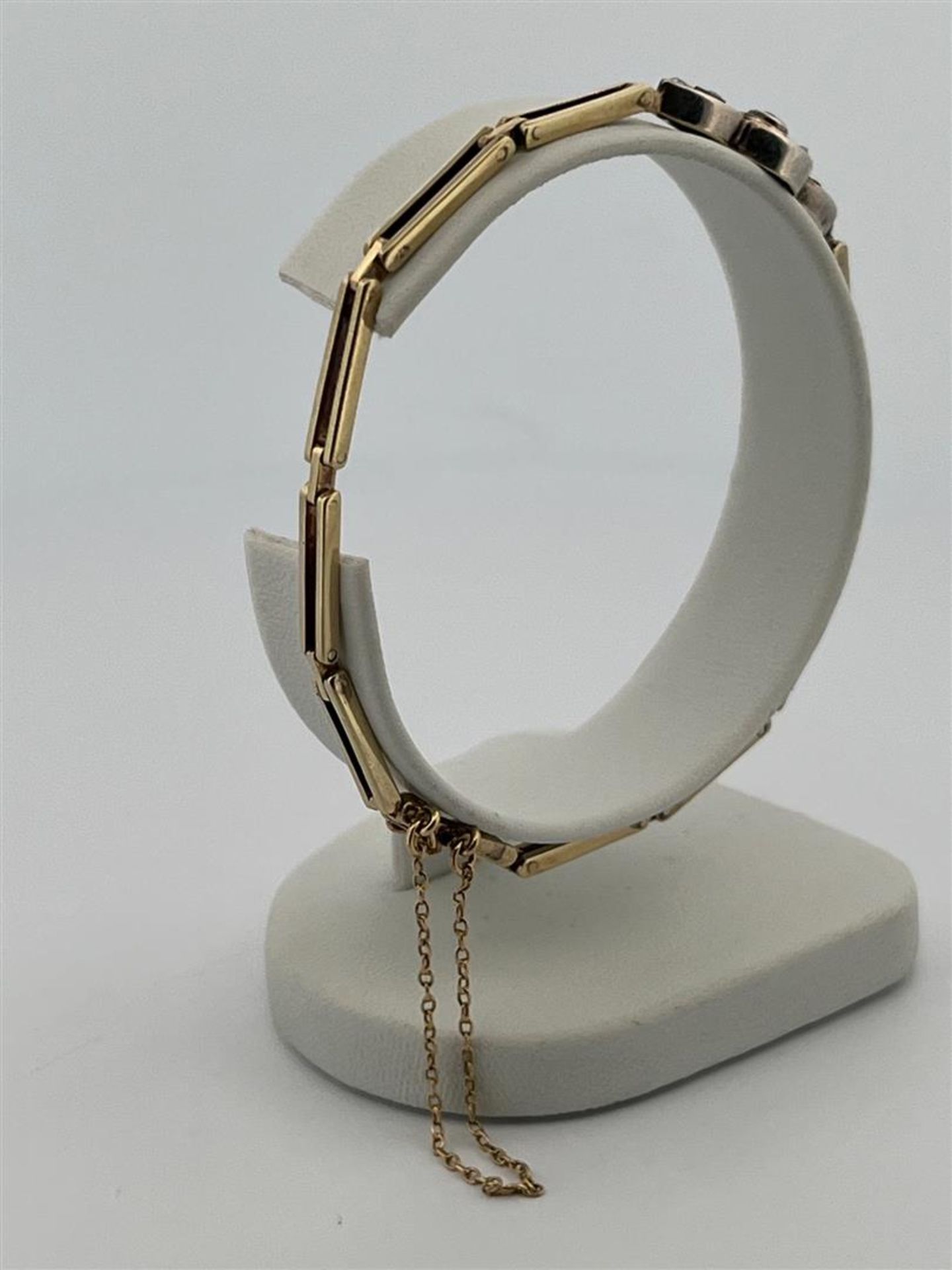 14kt bicolor gold antique bracelet set with diamonds.
The bracelet is equipped with an extra safety  - Image 3 of 11