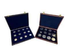 A collection of 24 silver coins, Olympic Games of 2010. 28,28 grams each. In box.