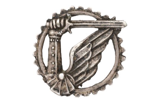 /Polish WW2 Miniature of the "Armored Arm" Badge - Image 1 of 4