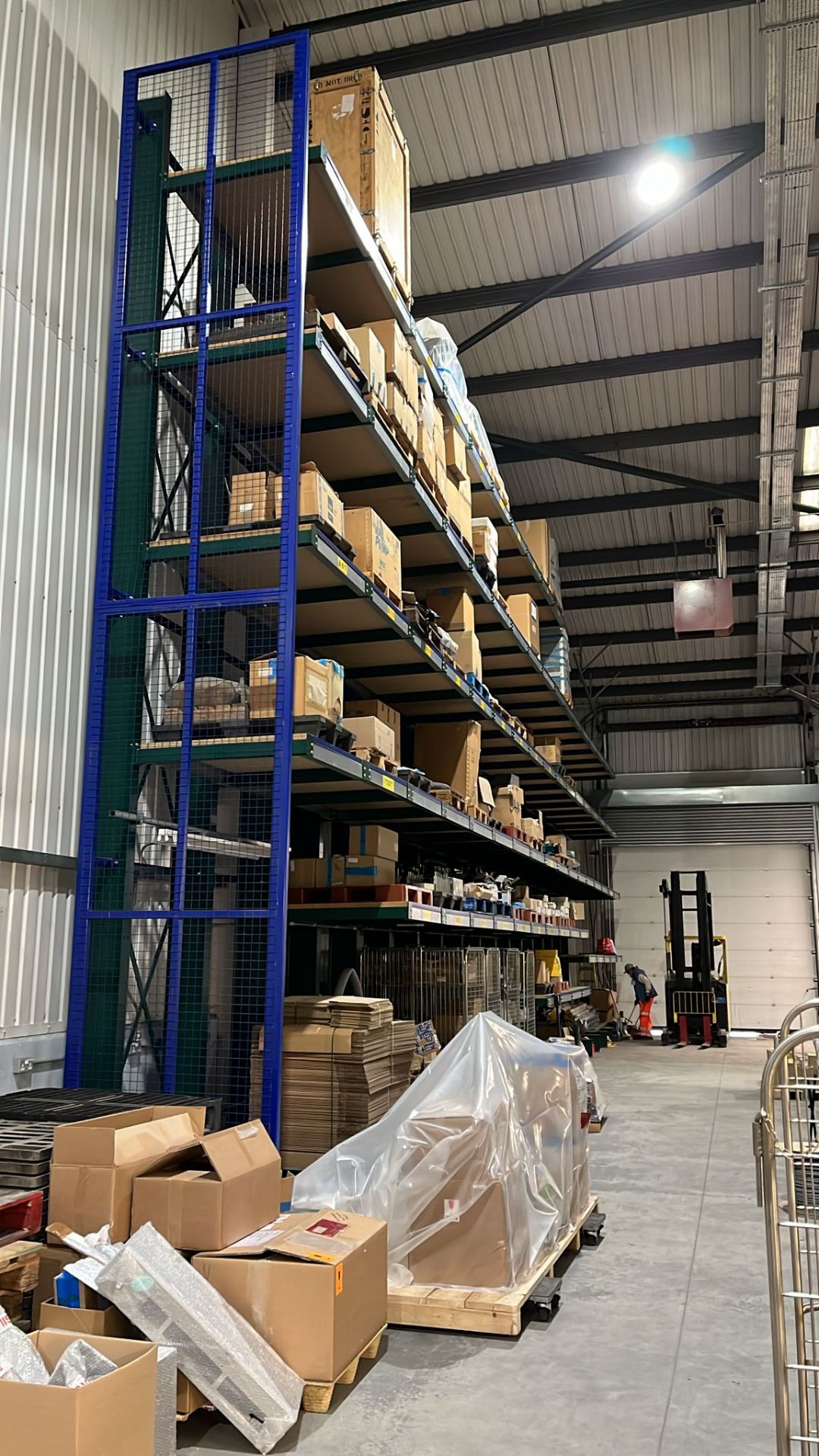 Cantilever Racking - 8m Height - 1.2m Arms - 500kg per arm