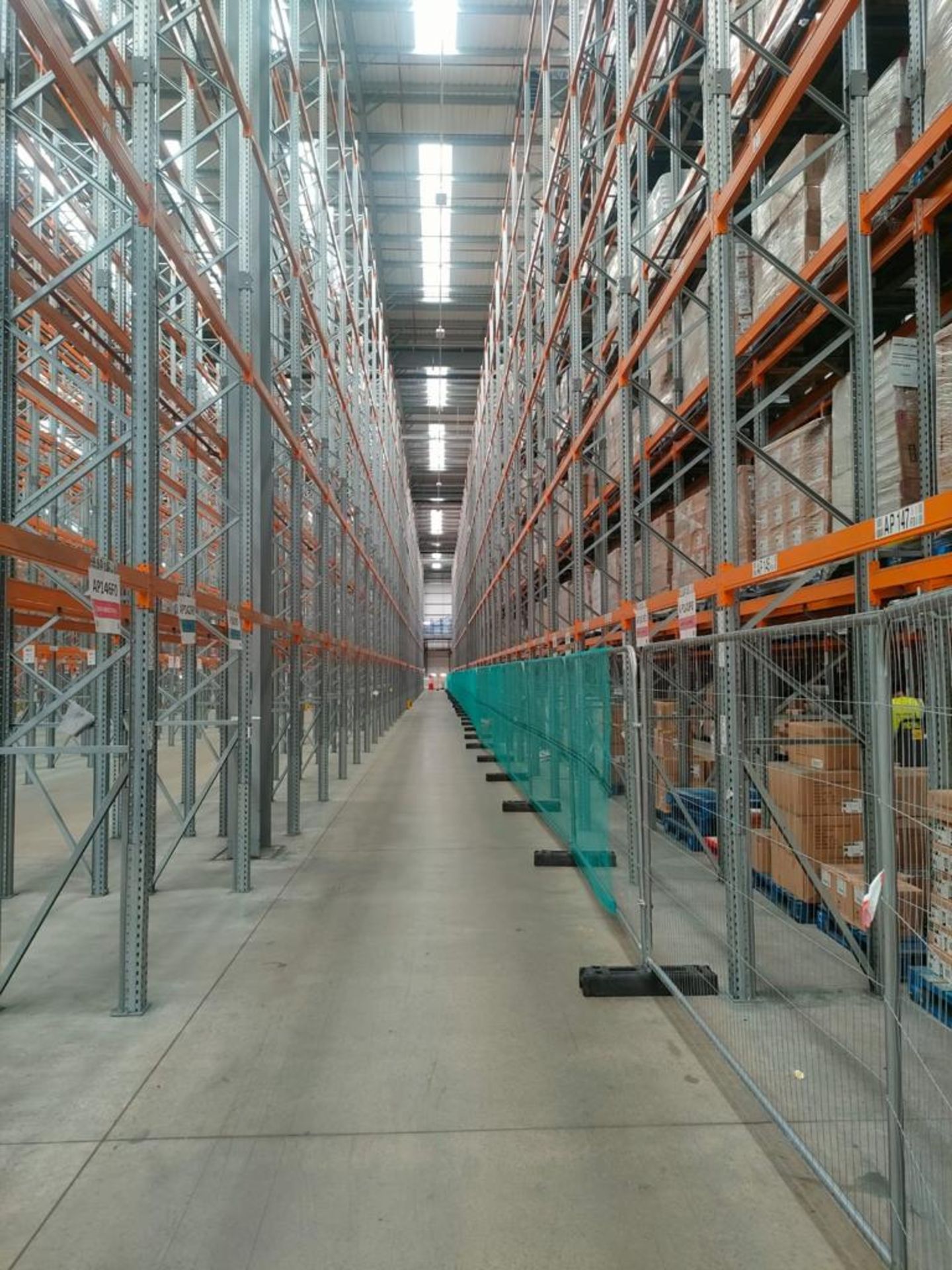 39 Bays of Industrial Pallet Racking - 10 runs of 5 - 2000kg per level - Image 2 of 2