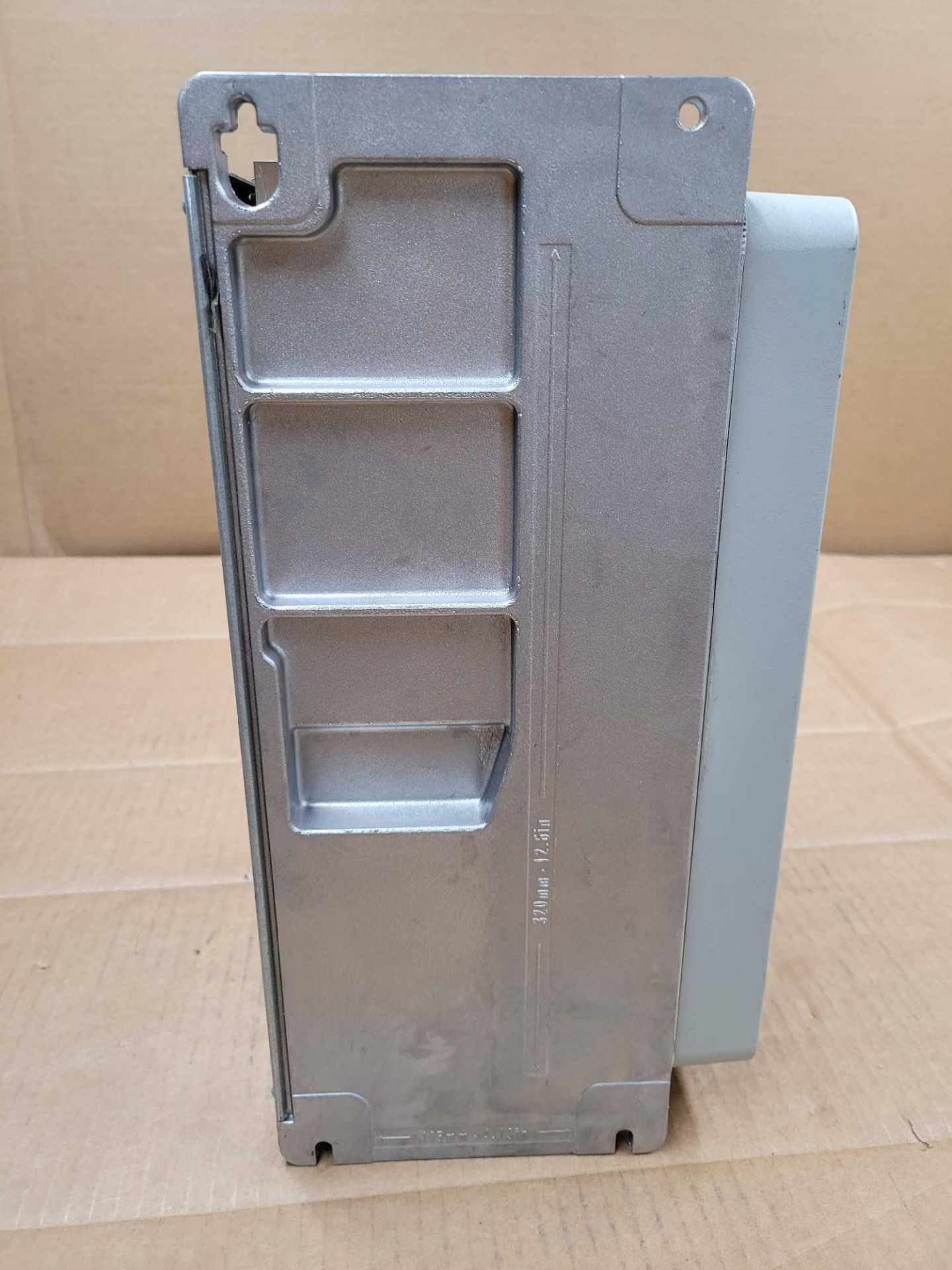 ALLEN BRADLEY 20DD022A3EYNADACE / Series A Powerflex 700S AC Drive  /  Lot Weight: 16.4 lbs - Bild 8 aus 10