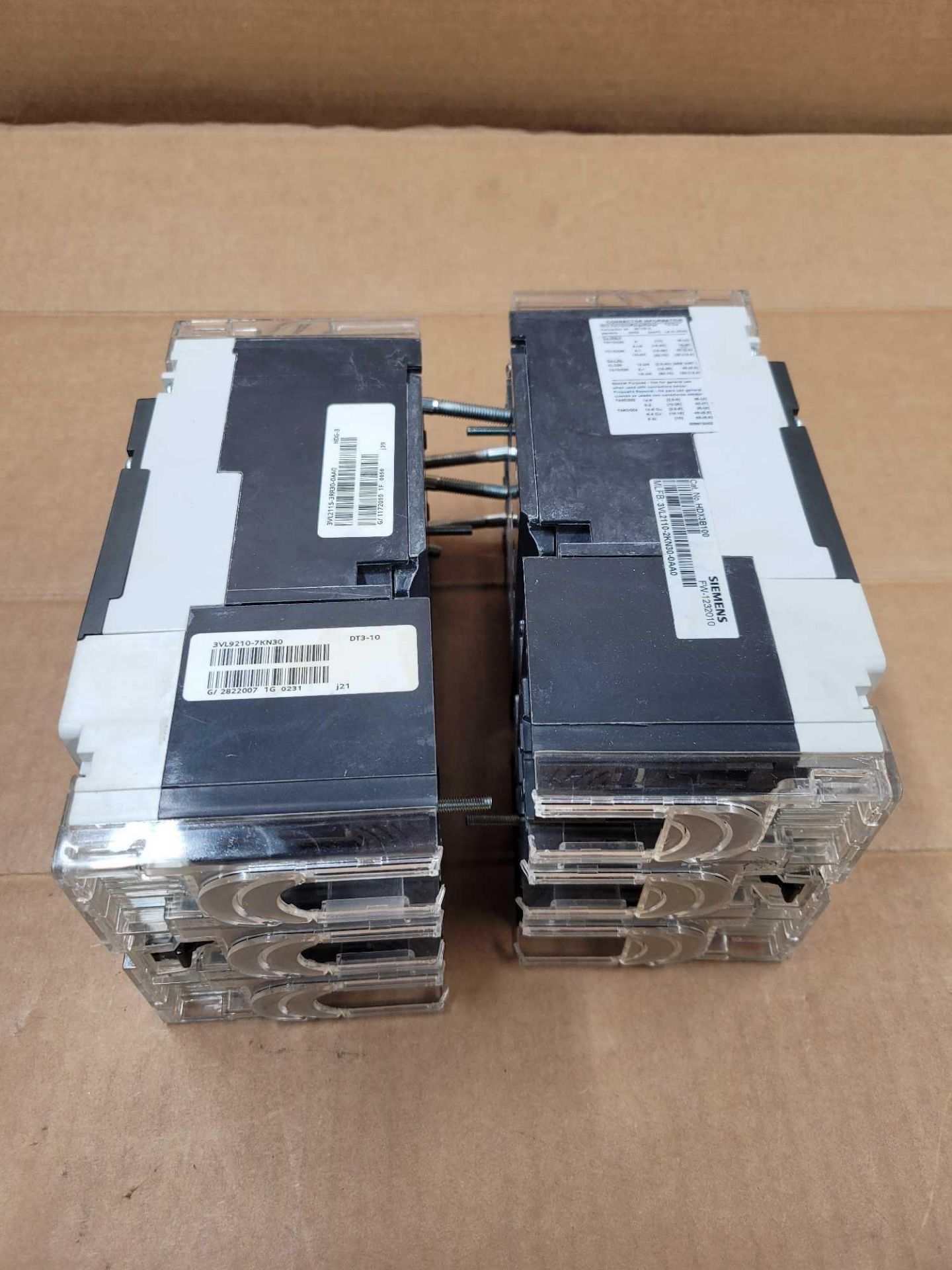LOT OF 2 SIEMENS HDX3B100 / 100 Amp Circuit Breaker  /  Lot Weight: 9.6 lbs - Image 4 of 6