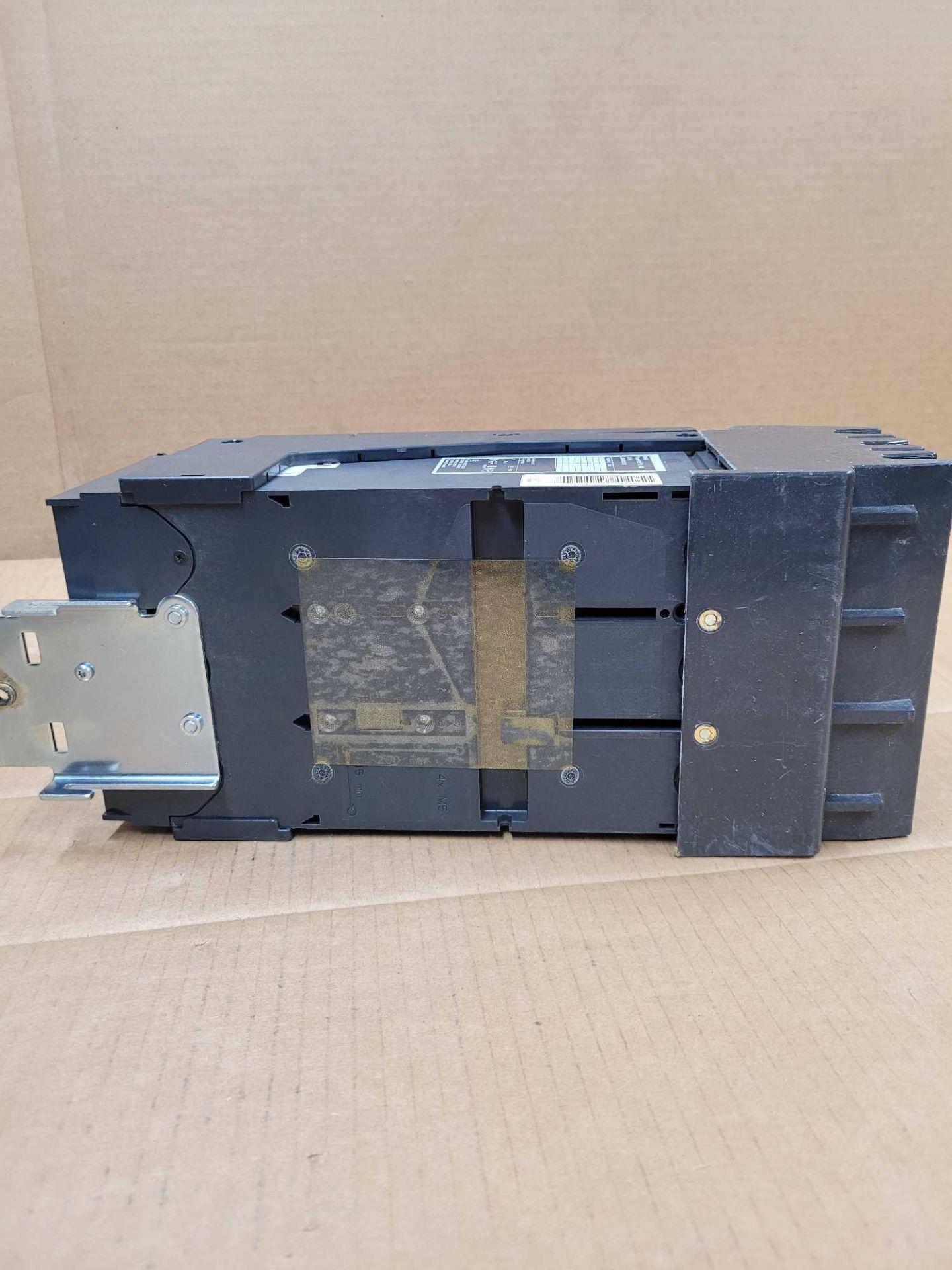 SQUARE D LJA36400U31X / 400 Amp Molded Case Circuit Breaker  /  Lot Weight: 16.2 lbs - Image 6 of 6