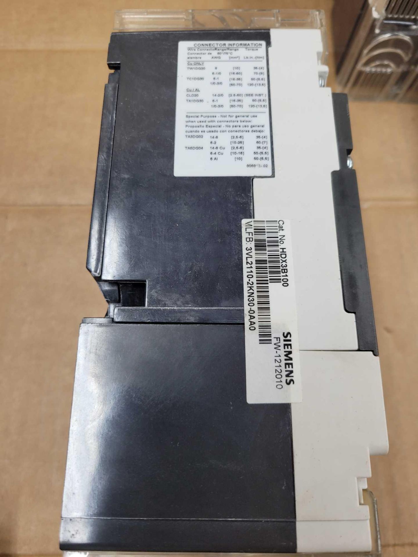 LOT OF 4 SIEMESN HDX3B100 / 100 Amp Circuit Breaker  /  Lot Weight: 19.2 lbs - Image 3 of 7