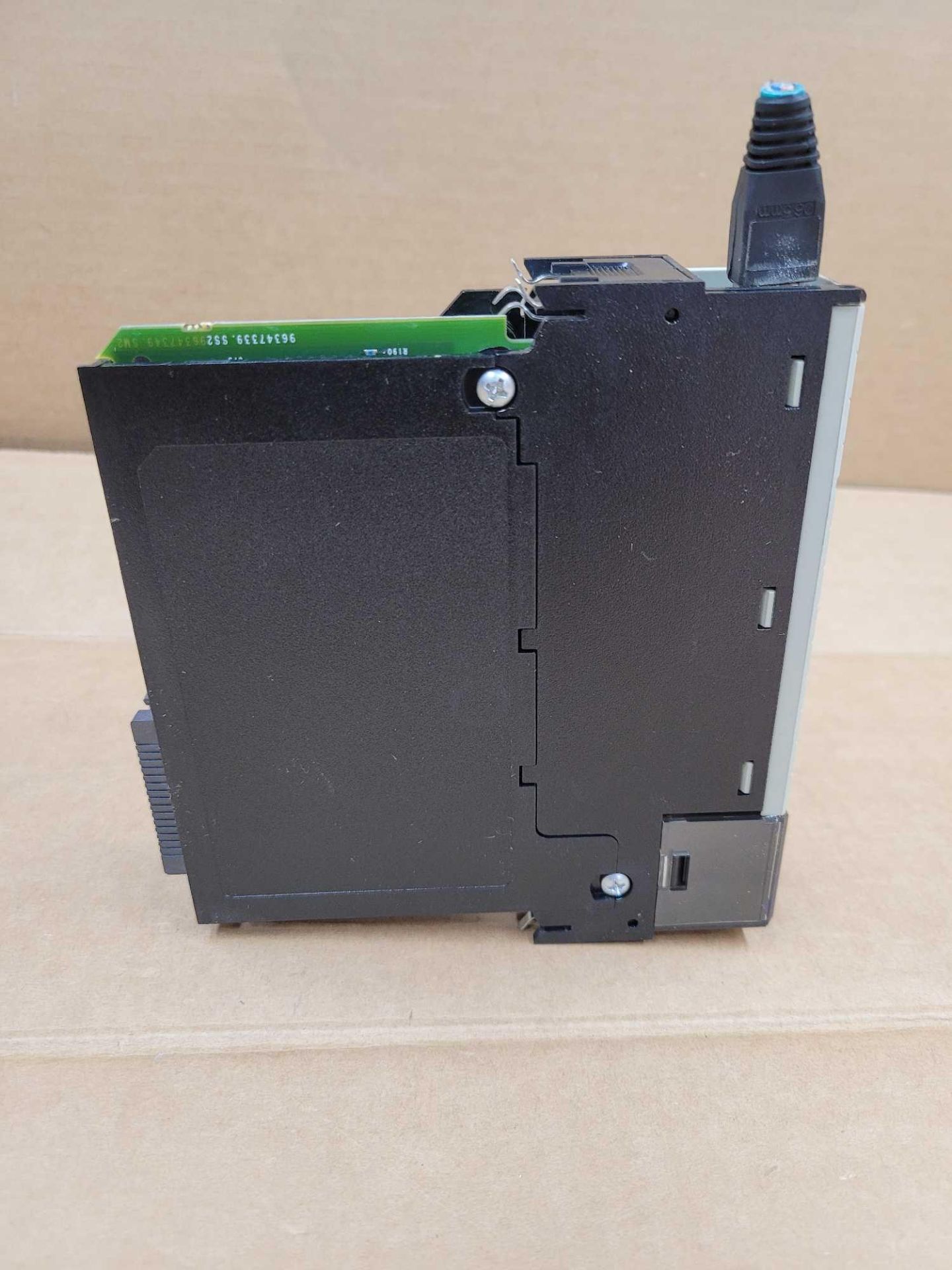 ALLEN BRADLEY 1756-ENBT / Series A Ethernet/IP 10/100 Mb/s Communication Bridge  /  Lot Weight: 0.6 - Image 4 of 8