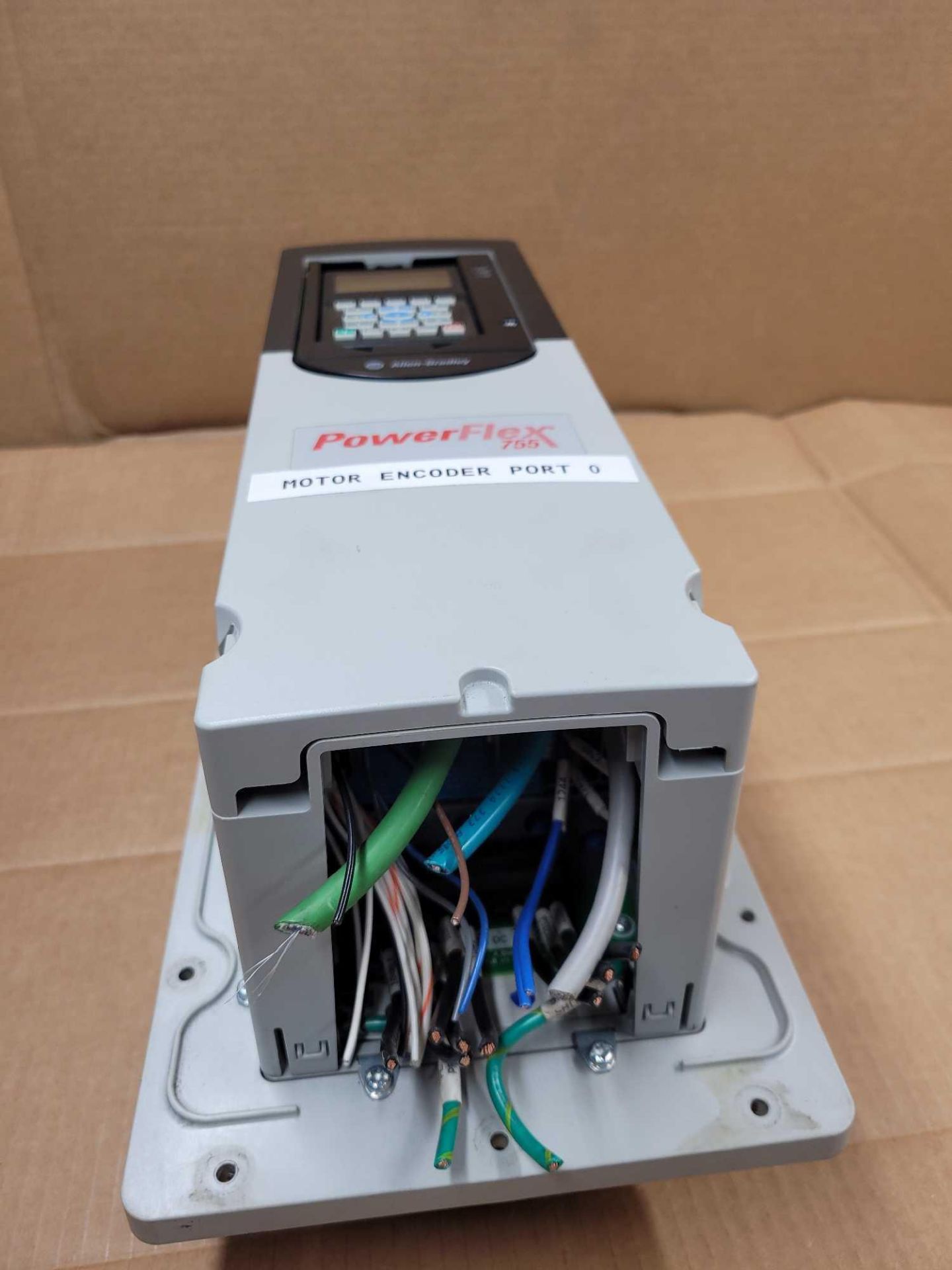 ALLEN BRADLEY 20G11FD022AA0NNNNN / Series A Powerflex 755 AC Drive  /  Lot Weight: 16.8 lbs