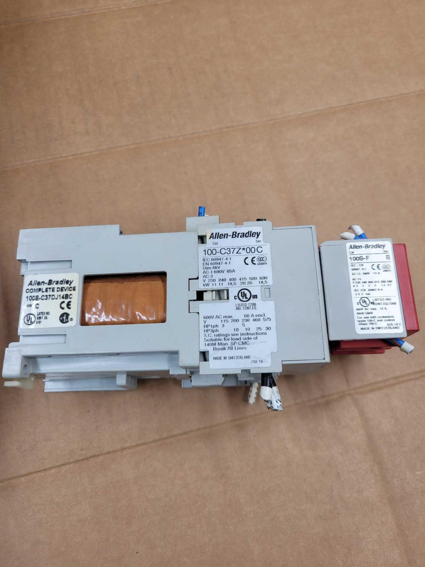 LOT OF 5 ALLEN BRADLEY 100S-C37DJ14BC / Series C Guardmaster Safety Contactor  /  Lot Weight: 10.6 l - Image 3 of 7
