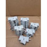 LOT OF ASSORTED SIEMENS CIRCUIT BREAKERS  /  Lot Weight: 10.2 lbs