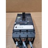 SQUARE D LJA36400U31X / 400 Amp Molded Case Circuit Breaker  /  Lot Weight: 17.2 lbs