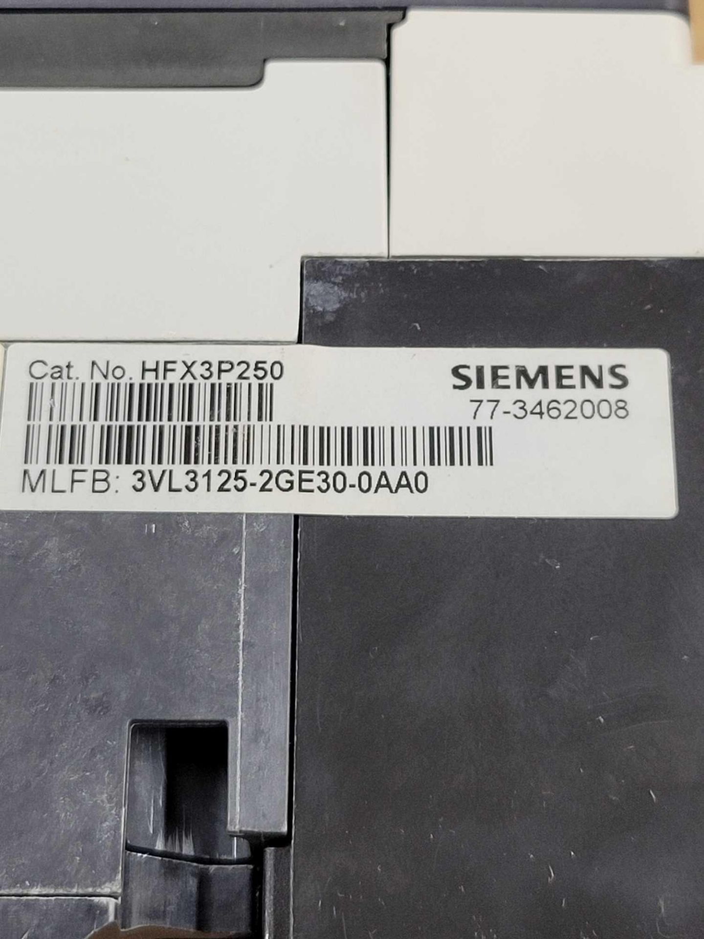 LOT OF 2 SIEMENS / (1) SIEMENS HFX3P250 with 3VL9300-3HF01 and 8UC9400 ; 250 Amp Circuit Breaker wit - Image 8 of 22