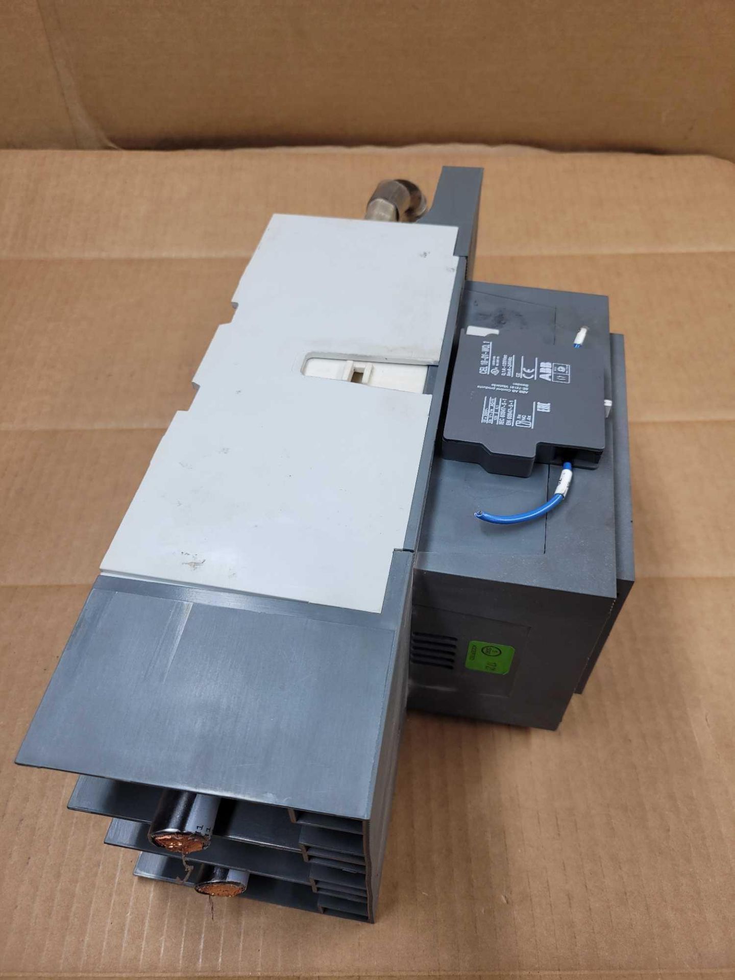 ABB A300W-20 / Welding Isolation Contactor  /  Lot Weight: 14.0 lbs - Image 4 of 6