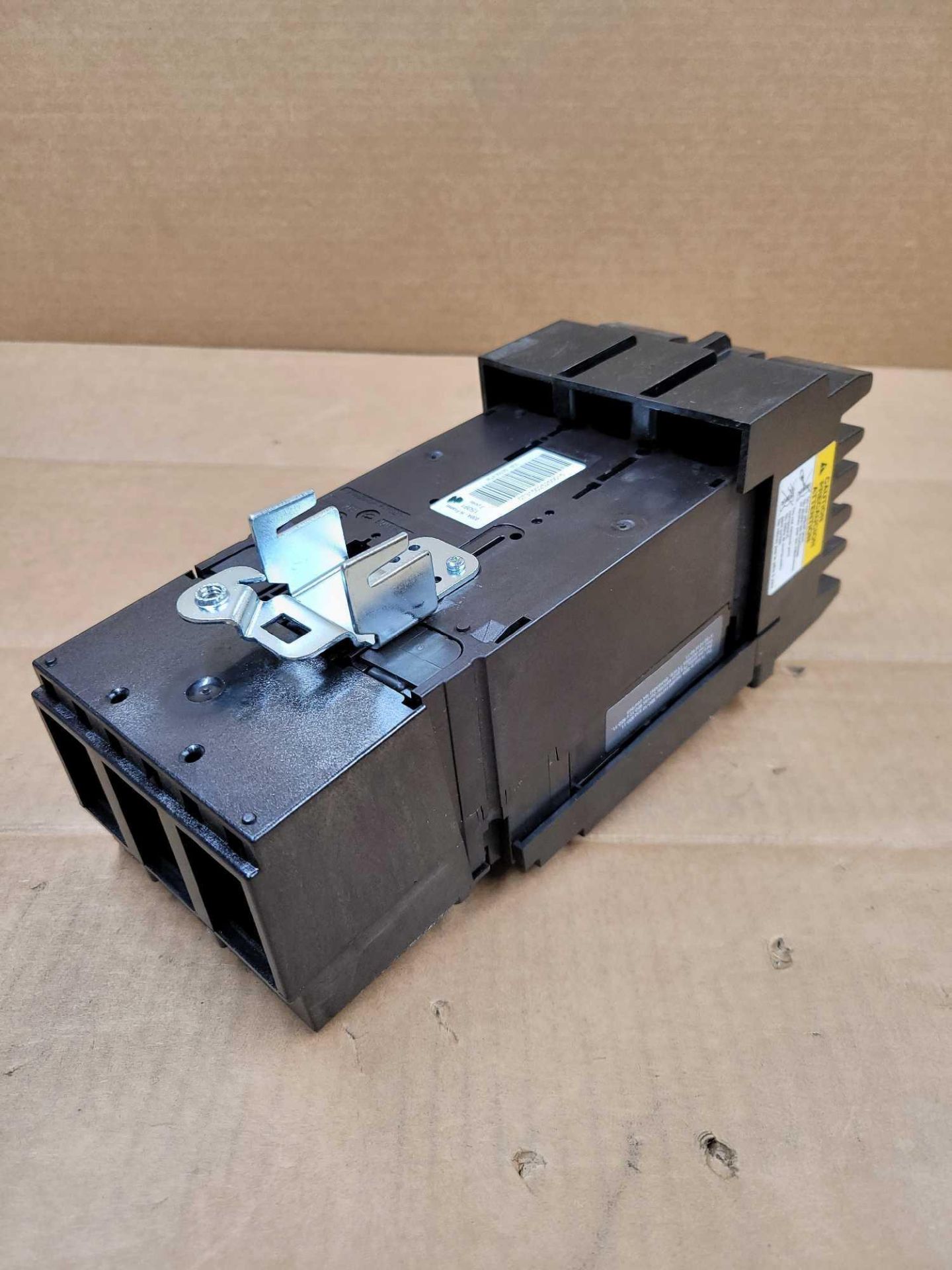 LOT OF 2 SQUARE D HJA36030 / 30 Amp Molded Case Circuit Breaker  /  Lot Weight: 9.8 lbs - Image 5 of 6