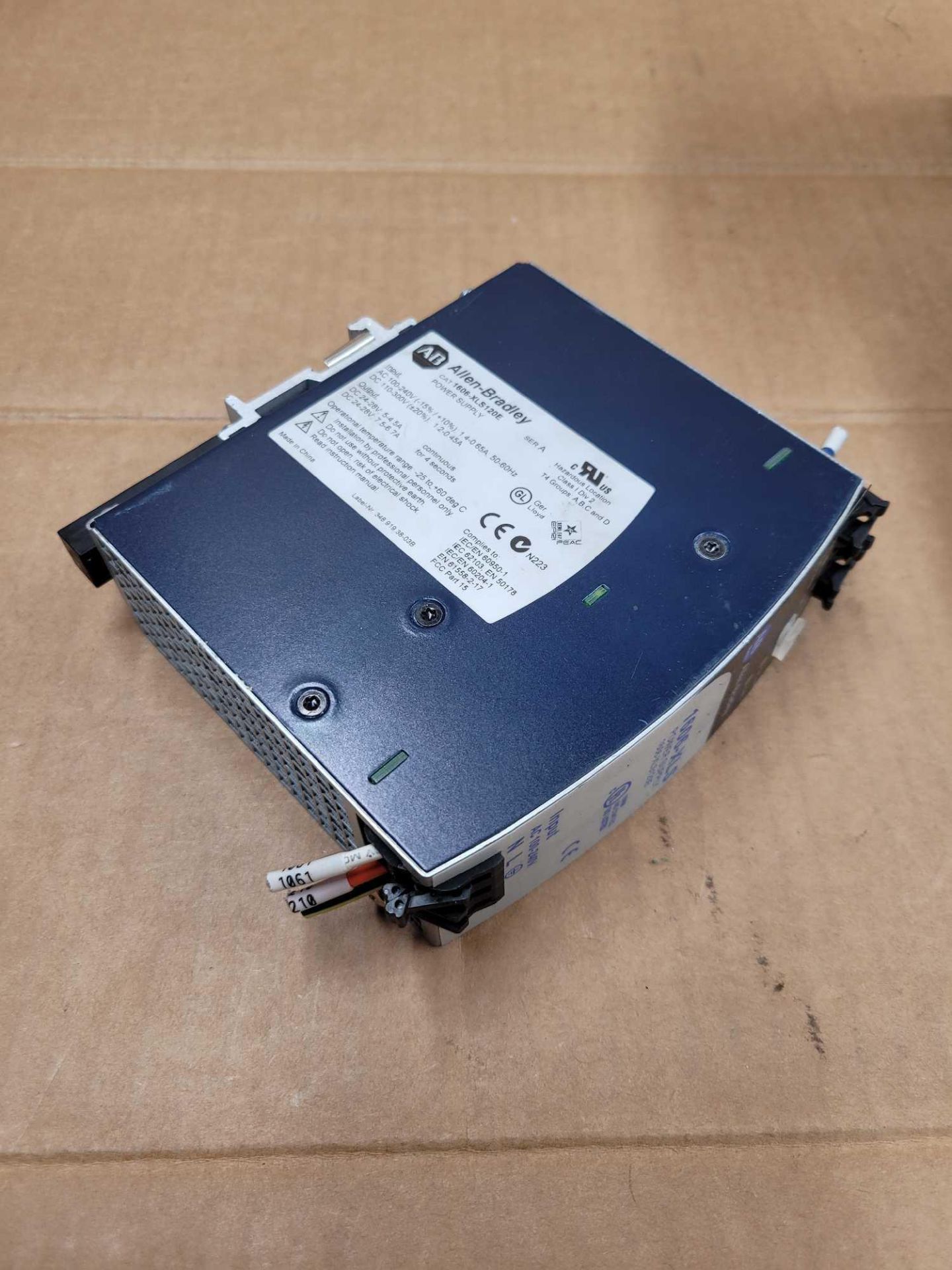 LOT OF 4 ALLEN BRADLEY 1606-XLS120E / Series A Power Supply  /  Lot Weight: 5.6 lbs - Image 3 of 6