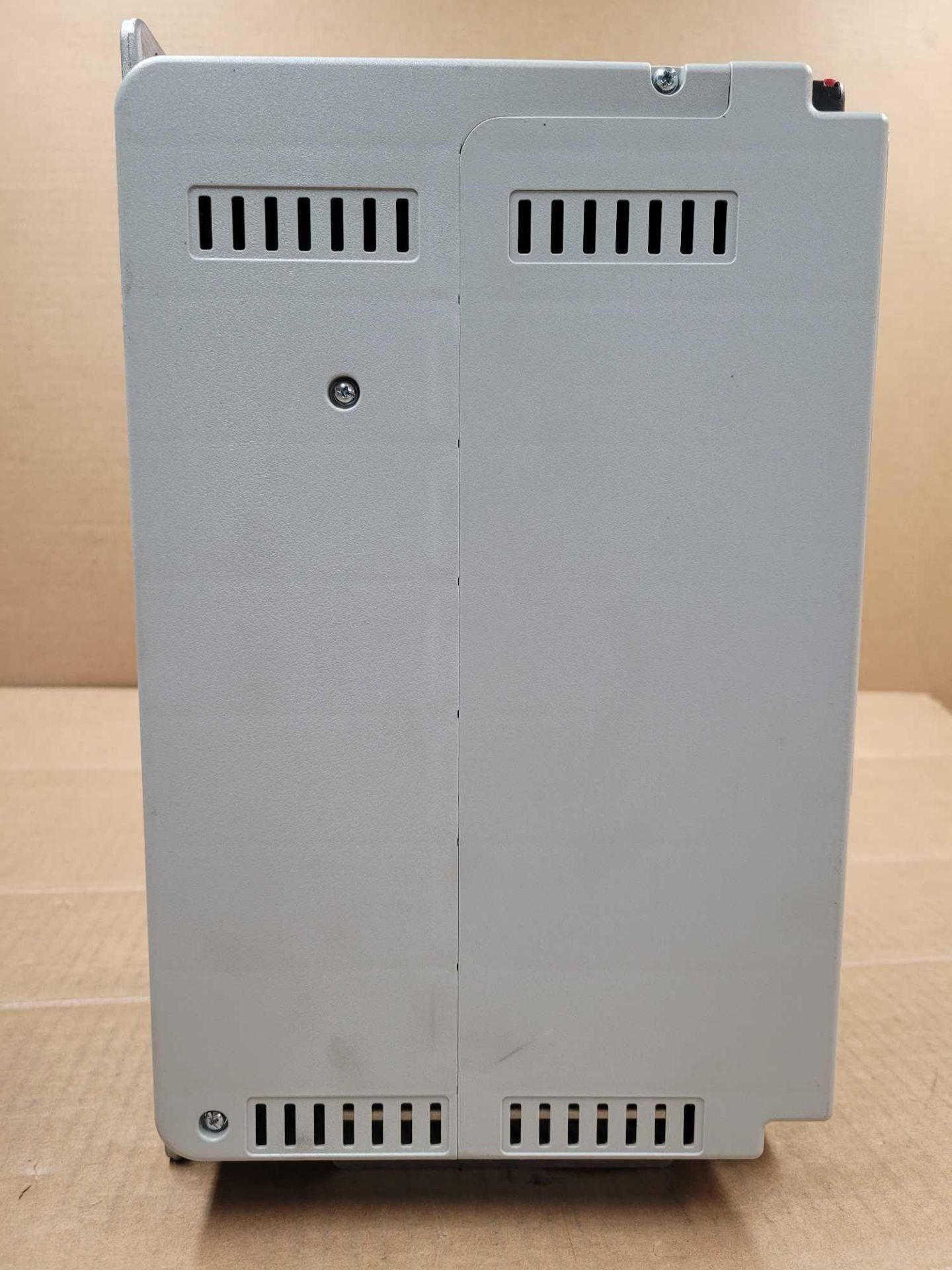 ALLEN BRADLEY 20DD022A3EYNADACE / Series A Powerflex 700S AC Drive  /  Lot Weight: 16.8 lbs - Image 4 of 7