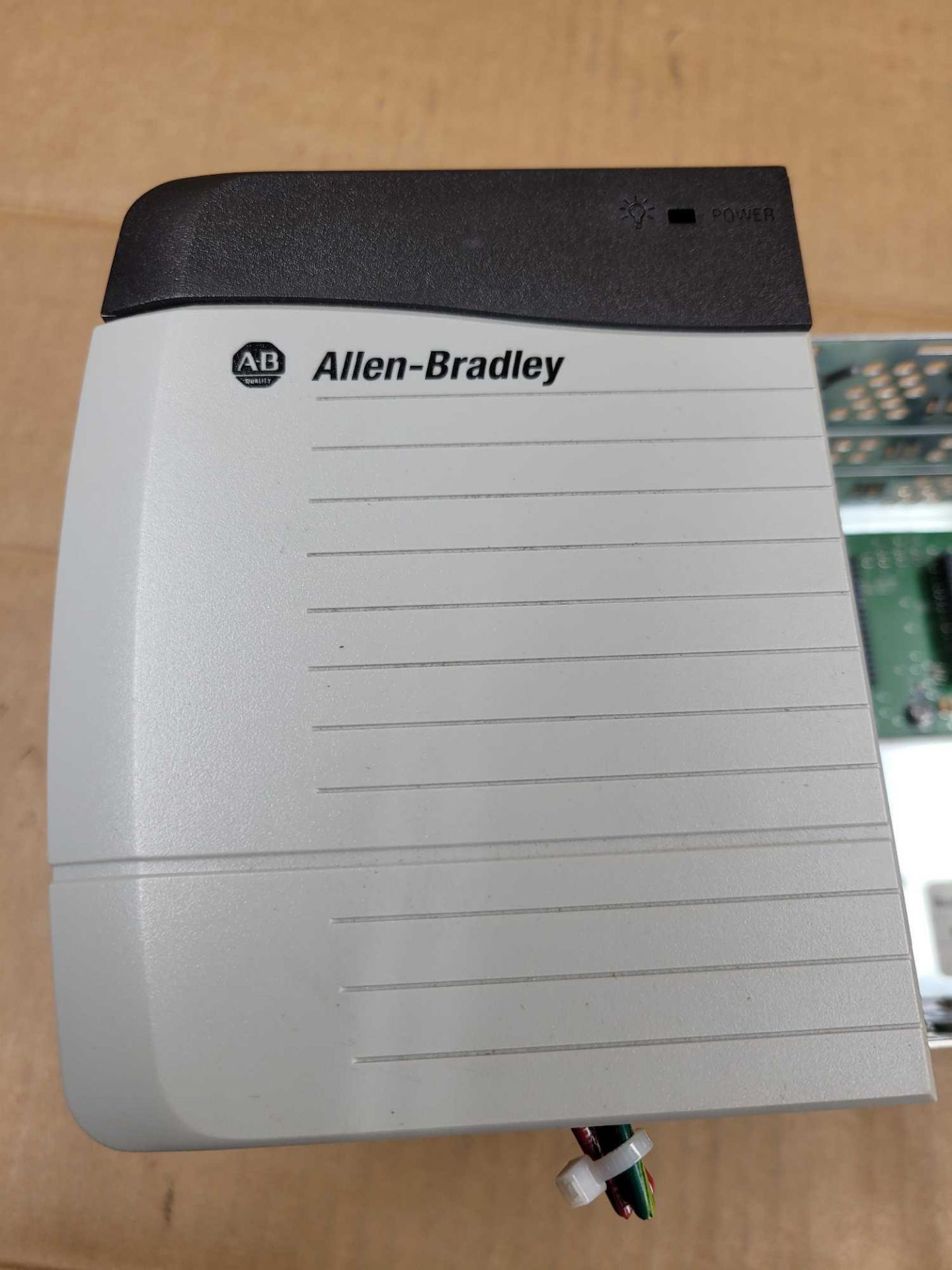 ALLEN BRADLEY 1756-PA75 with 1756-A10 / Series B ControlLogix Power Supply with Series B 10 Slot PLC - Image 2 of 8