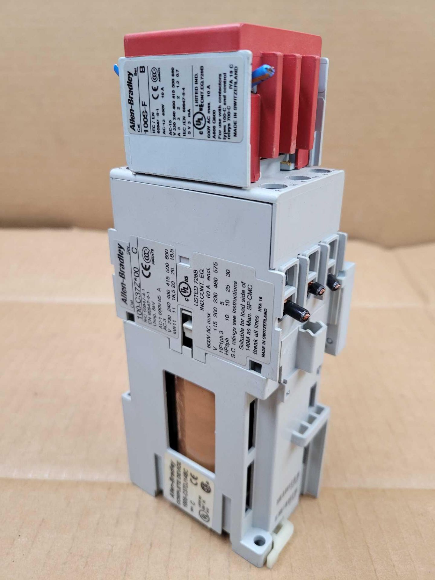 LOT OF 5 ALLEN BRADLEY 100S-C37DJ14BC / Series C Guardmaster Safety Contactor  /  Lot Weight: 10.6 l - Image 2 of 9