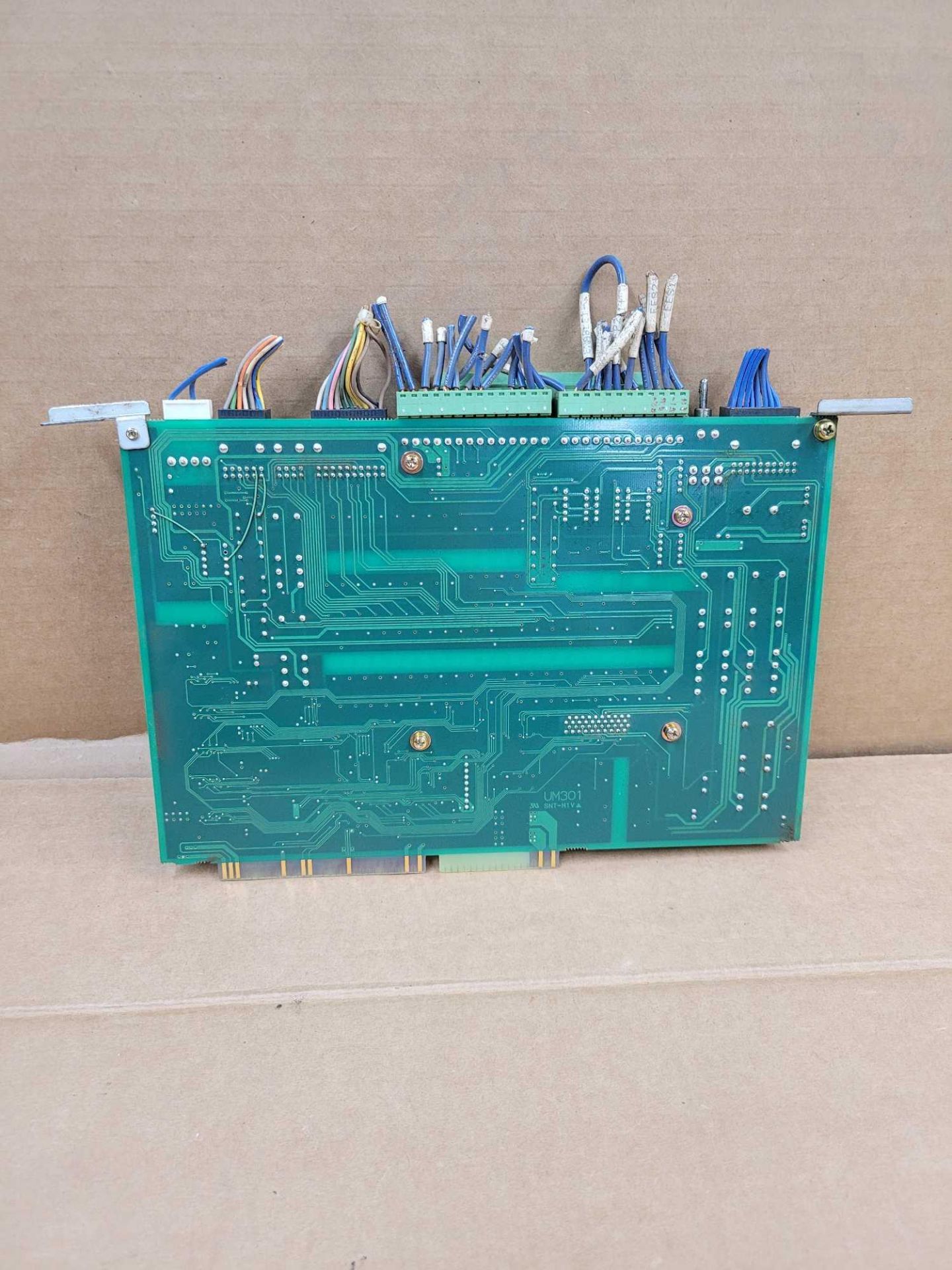 NACHI UM301B with UM326 / PCB Board Card  /  Lot Weight: 1.2 lbs - Image 2 of 7