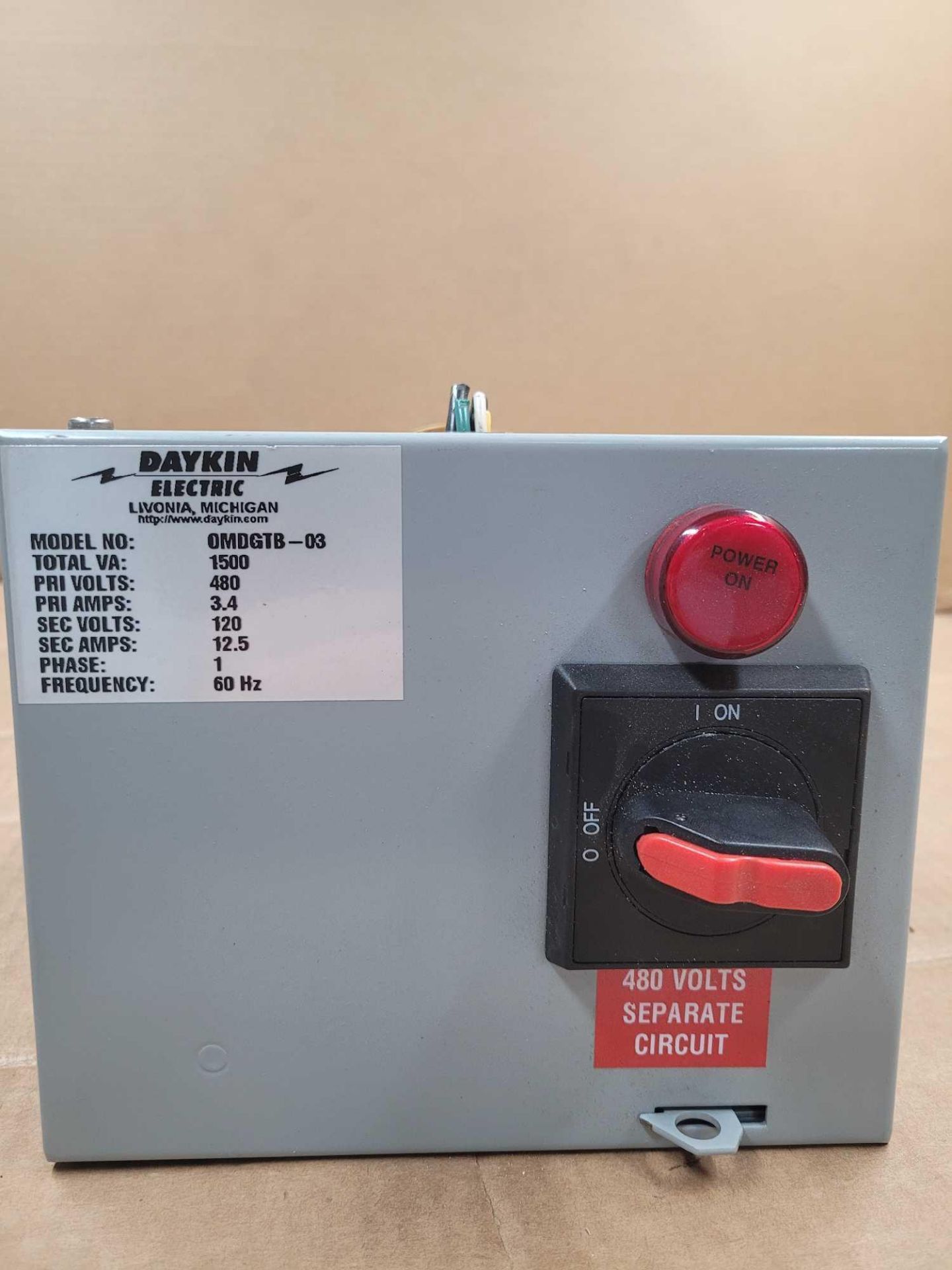 DAYKIN ELECTRIC 0MDGTB-03 with DAYKIN ELECTRIC TL4100 / Transformer Disconnect Switch with Transform - Image 5 of 9