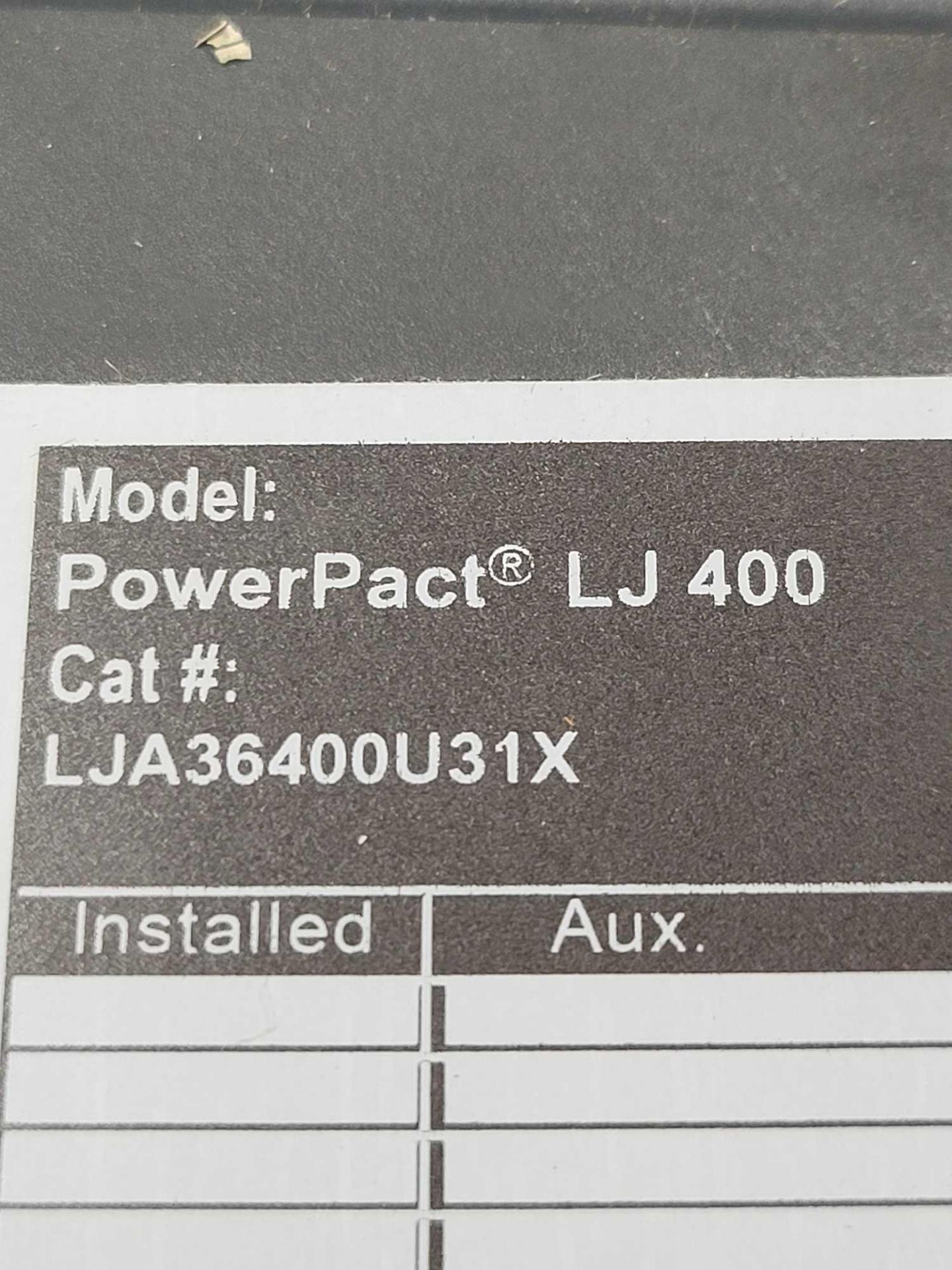 SQUARE D LJA36400U31X / 400 Amp Molded Case Circuit Breaker  /  Lot Weight: 16.8 lbs - Image 5 of 6