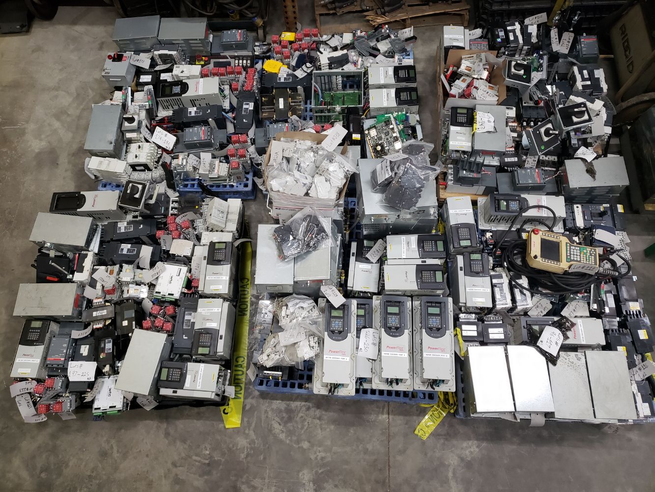 4/10 - MRO Equipment - Allen Bradley, Fanuc ROBOT, Square D, Siemens and More! **Shipping available**