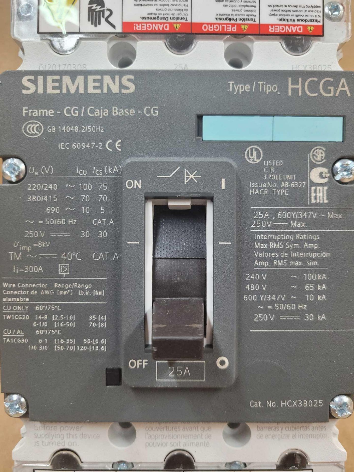 LOT OF 2 SIEMENS HCX3B025 / 25 Amp Circuit Breaker  /  Lot Weight: 8.8 lbs - Image 2 of 8