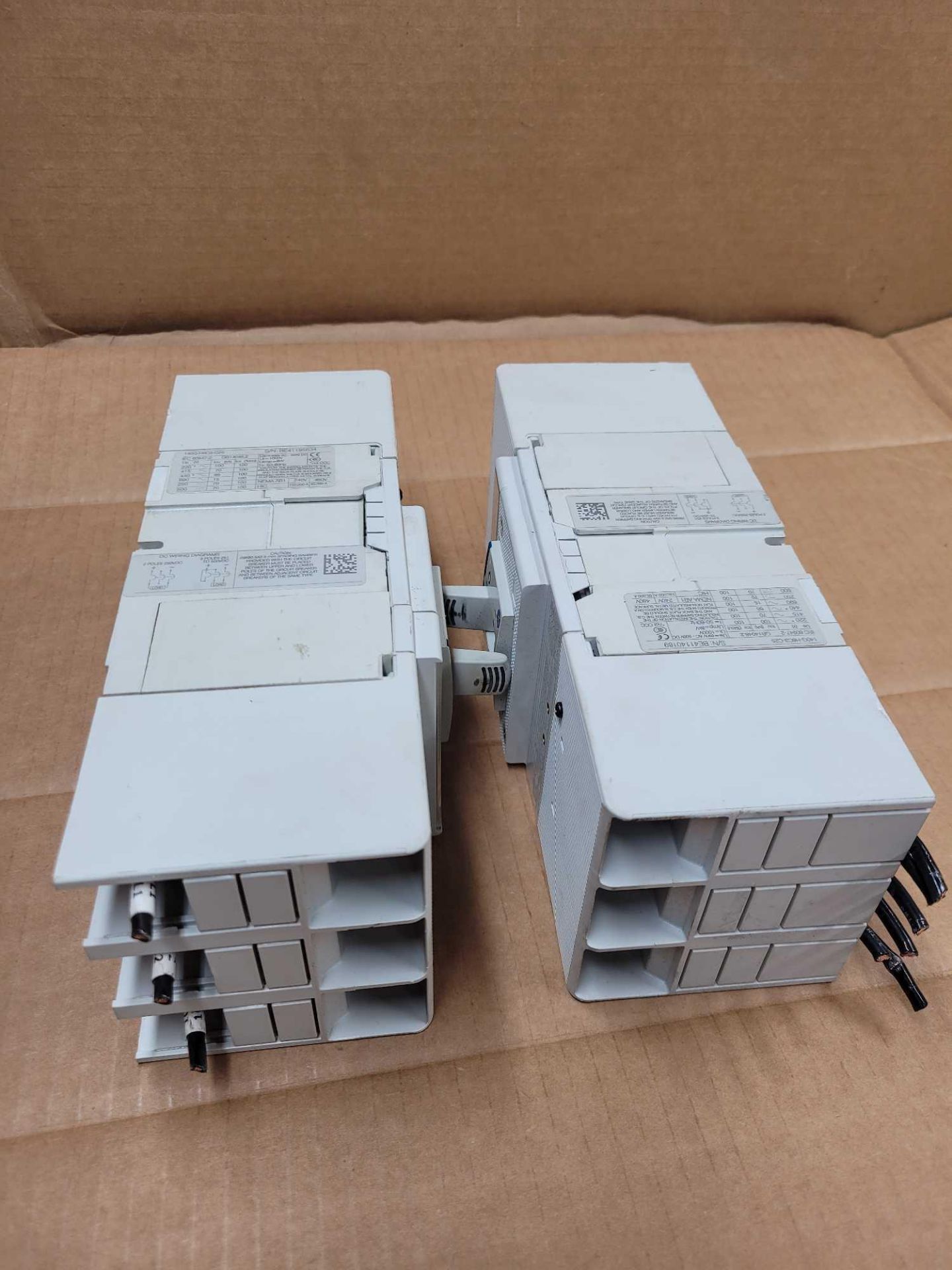LOT OF 2 ALLEN BRADLEY 140G-H6C3-C25-FB / Series A 25 Amp Circuit Breaker  /  Lot Weight: 8.8 lbs - Image 4 of 6