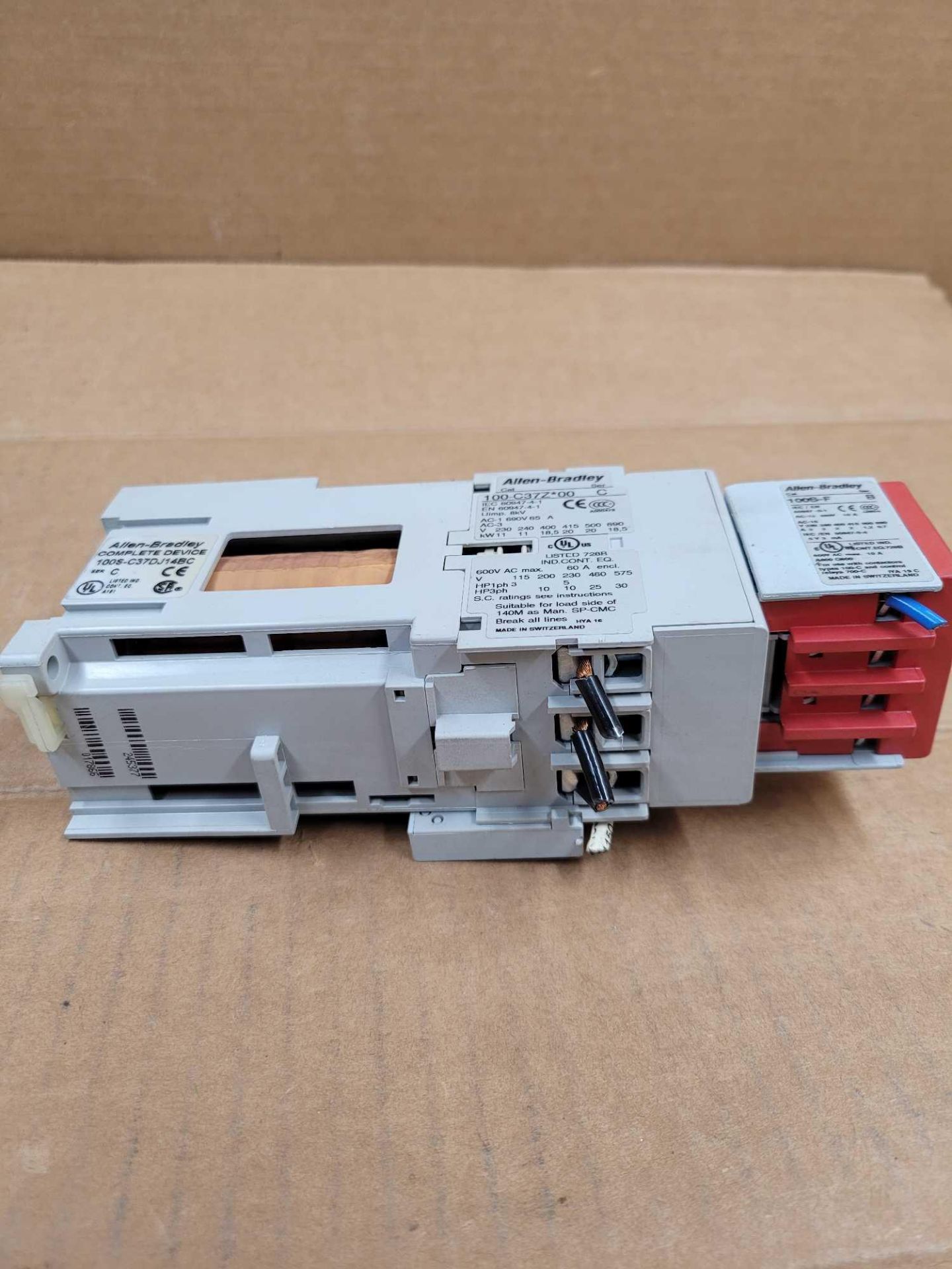 LOT OF 5 ALLEN BRADLEY 100S-C37DJ14BC / Guardmaster Safety Contactor  /  Lot Weight: 10.6 lbs - Image 4 of 8