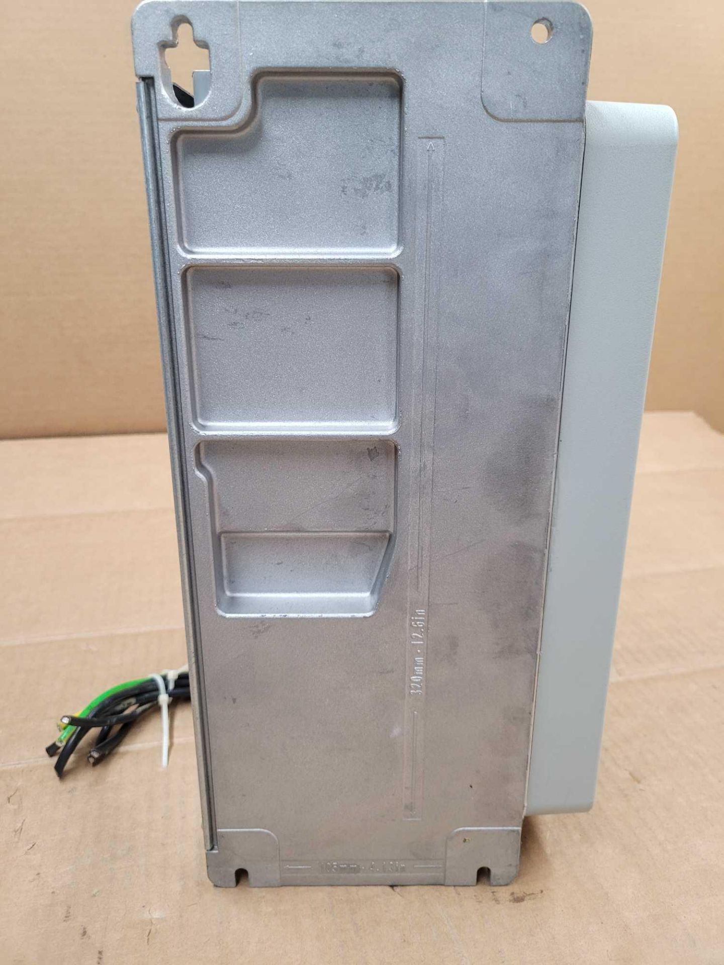 ALLEN BRADLEY 20DD022A3EYNADACE / Series A Powerflex 700S AC Drive  /  Lot Weight: 16.4 lbs - Image 5 of 7