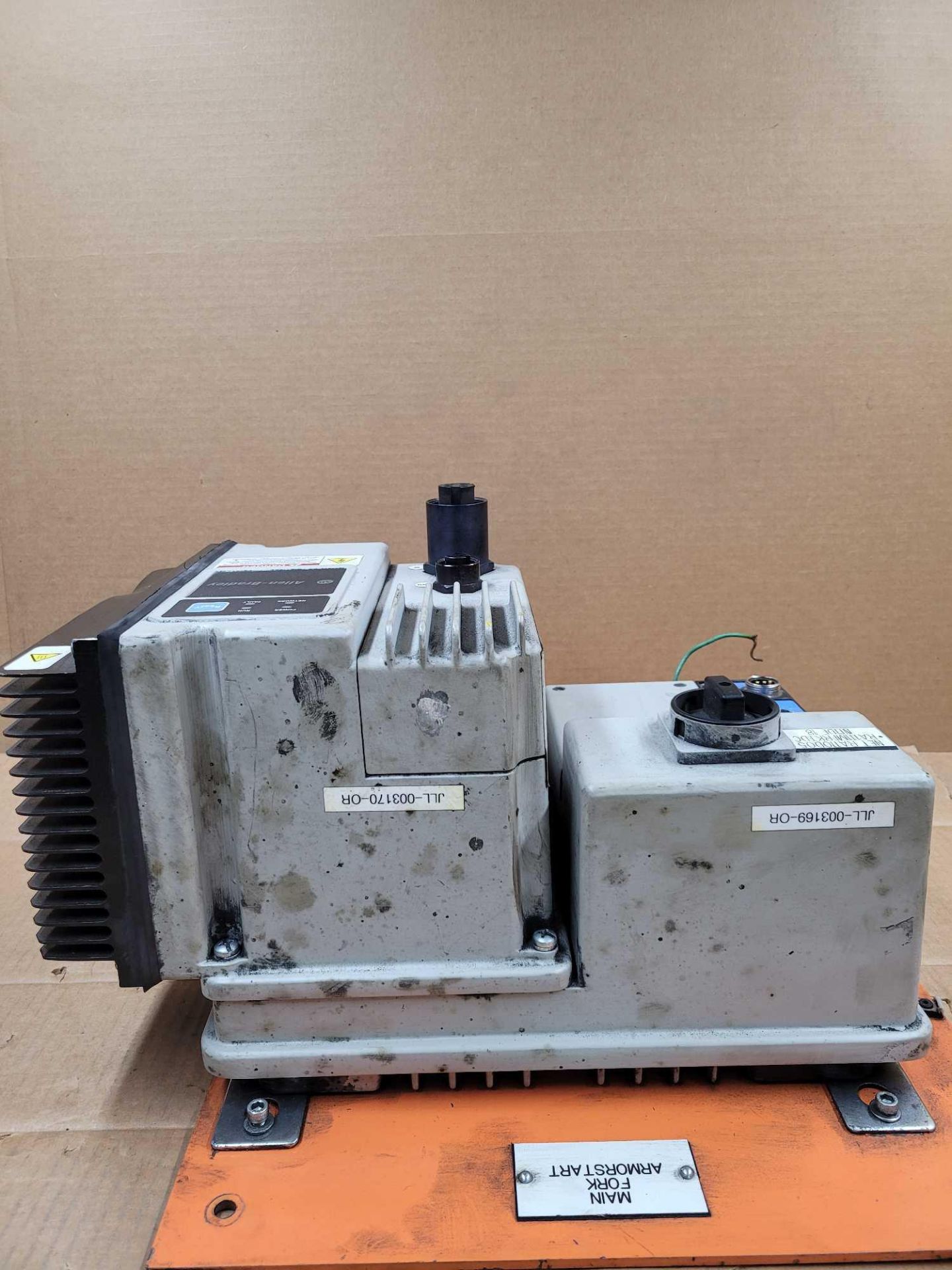 ALLEN BRADLEY 280G-FN-10-RG with 284G-FVD4P0D-10-RRG-CBG-DB1-EMI / Series C ArmorStart Base with Ser - Image 6 of 8