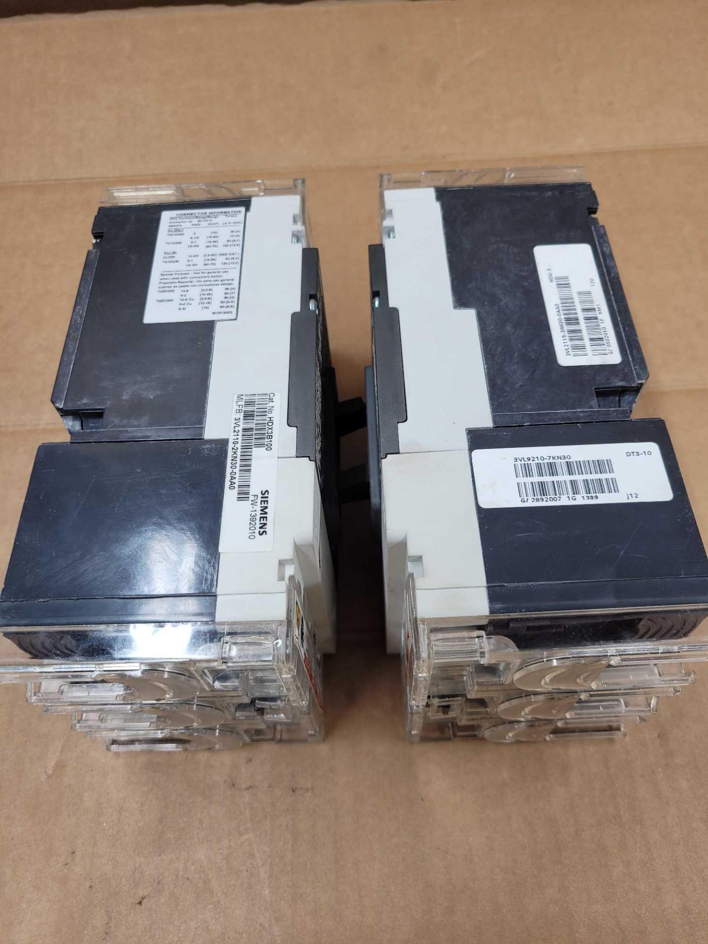 LOT OF 2 SIEMENS HDX3B100 / 100 Amp Circuit Breaker  /  Lot Weight: 9.6 lbs - Image 6 of 6