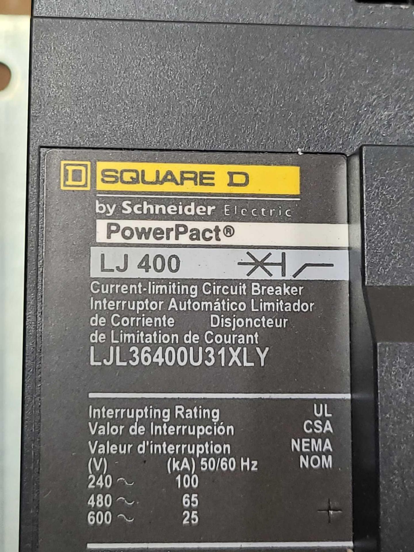 SQUARE D LJL36400U31XLY with SQUARE D 9422RS1 / 400 Amp Molded Case Circuit Breaker with Series B Op - Image 7 of 7