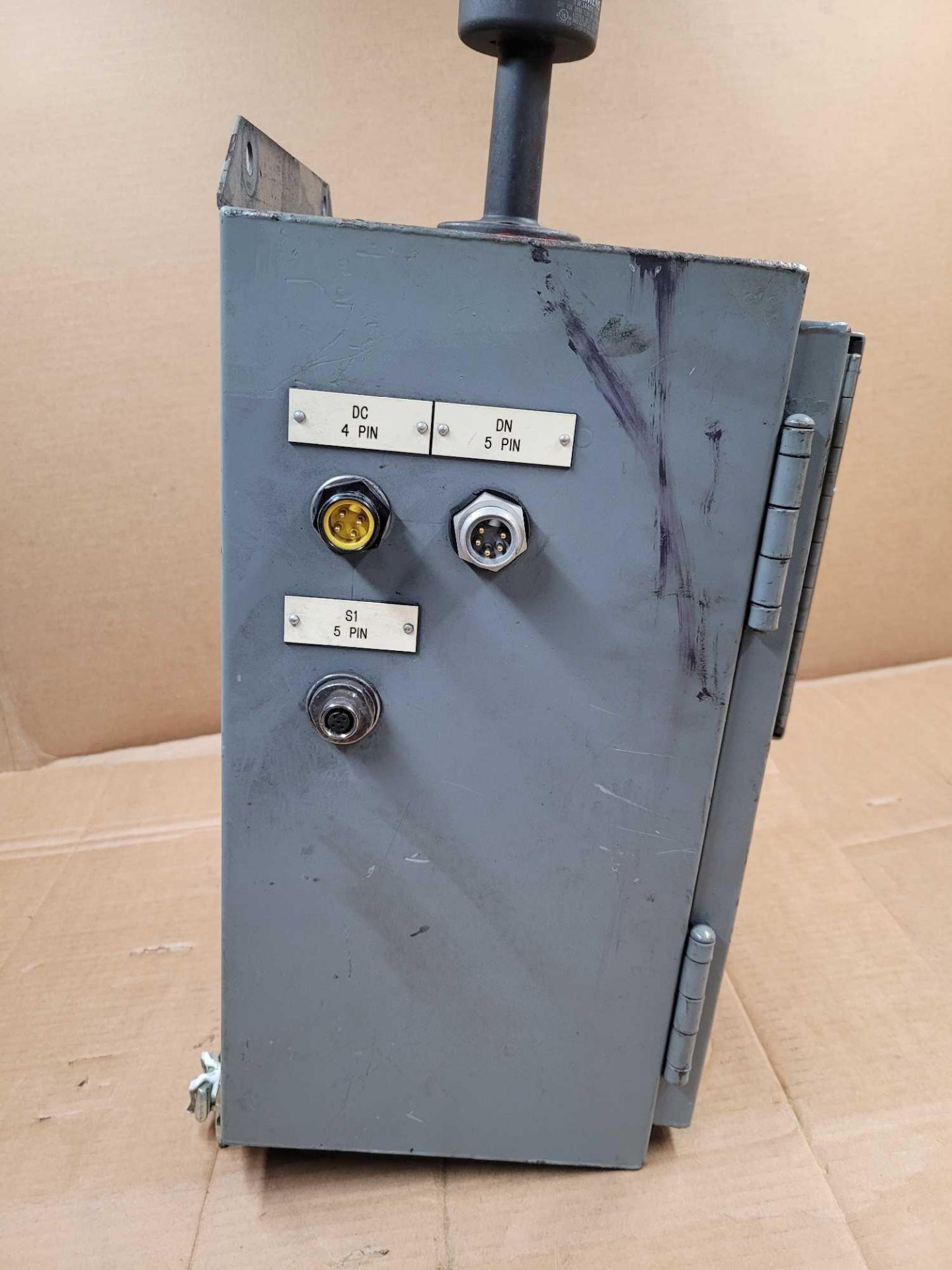 X-BAR AUTOMATION EC-4013RW / Reworked Entrance Gate Box  /  Lot Weight: 37.4 lbs - Image 10 of 13