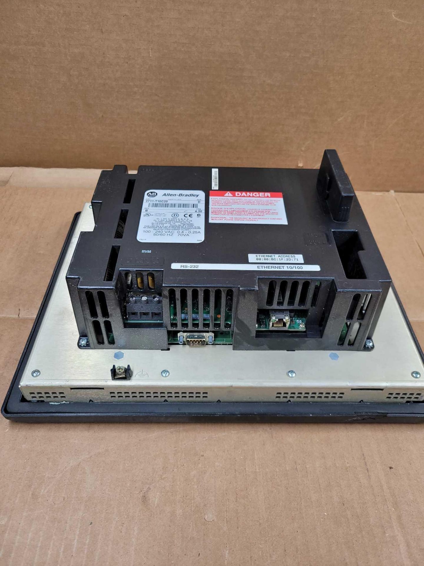 ALLEN BRADLEY 2711-T10C20 / Series D PanelView 1000 Operator Interface  /  Lot Weight: 6.6 lbs - Image 4 of 5