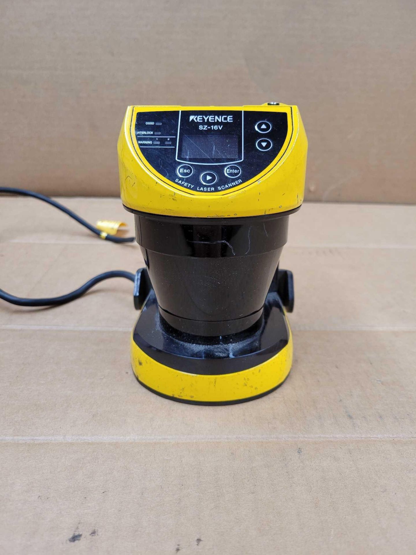 KEYENCE SZ-16V / Safety Laser Scanner  /  Lot Weight: 4.2 lbs - Image 3 of 8