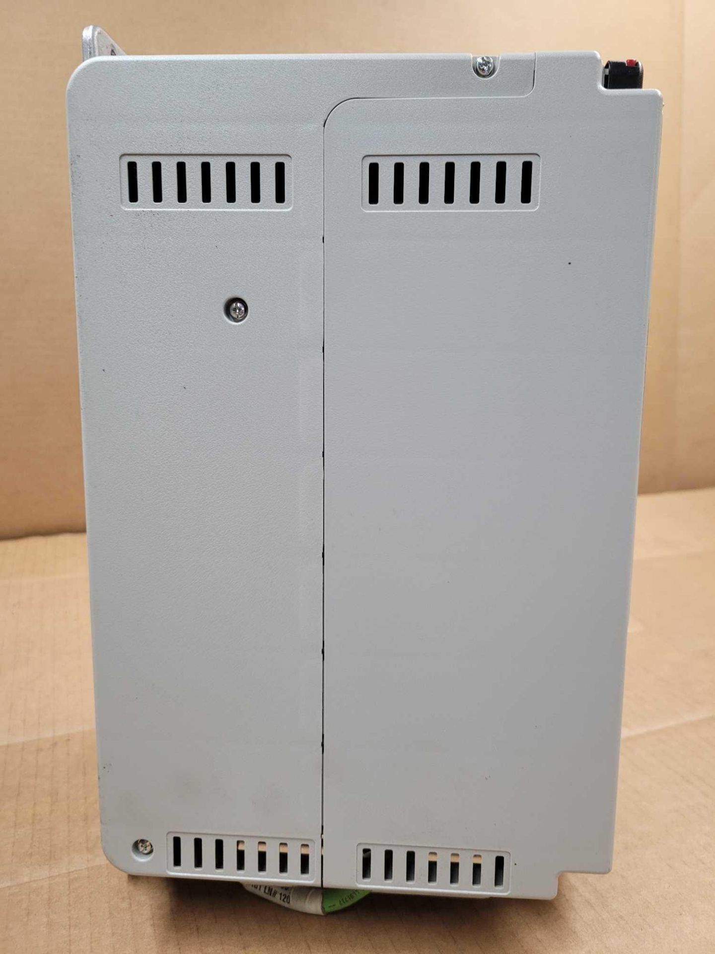 ALLEN BRADLEY 20DD022A3EYNADACE / Series A Powerflex 700S AC Drive  /  Lot Weight: 16.6 lbs - Image 2 of 7