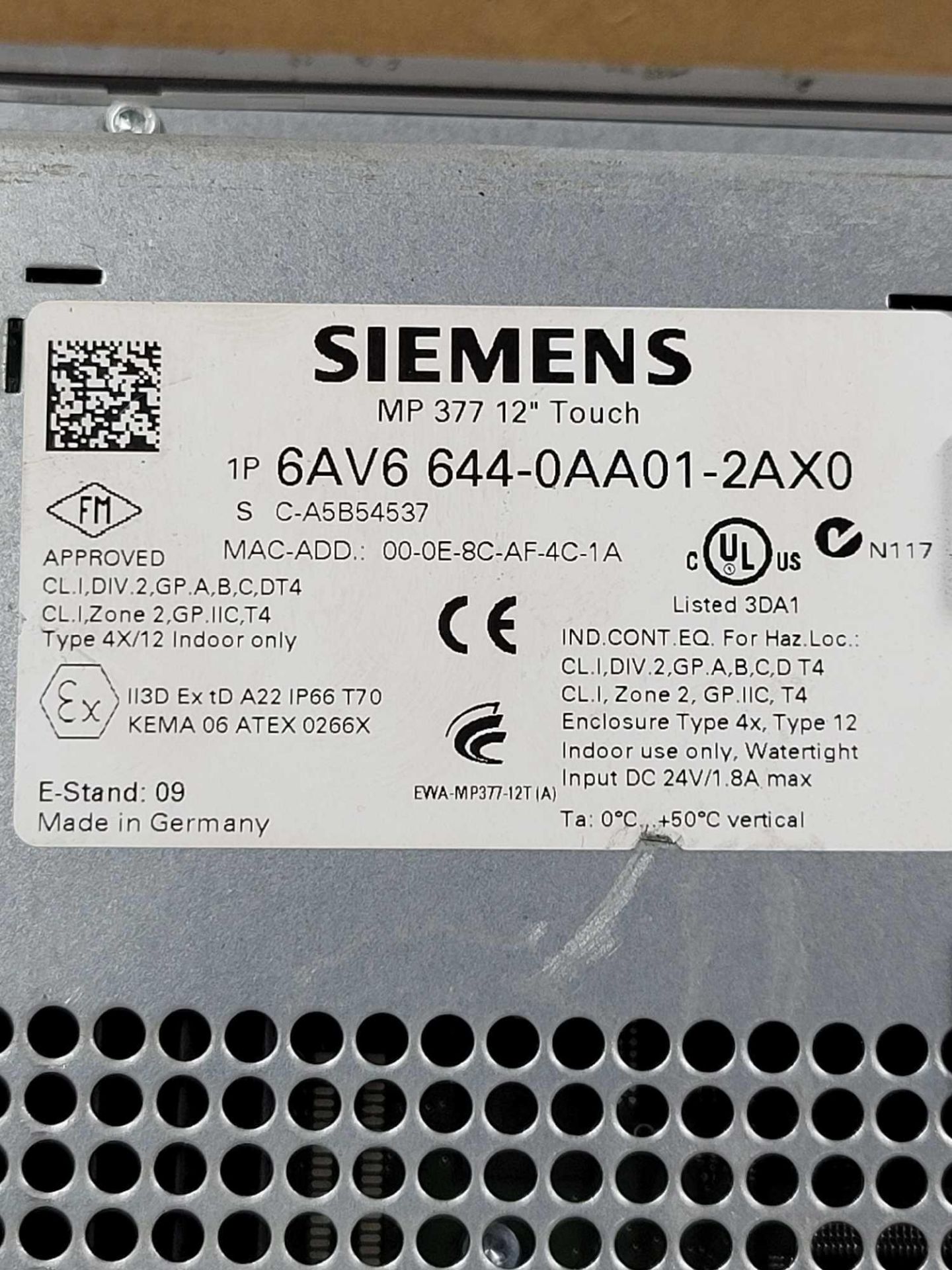 SIEMENS 6AV6644-0AA01-2AX0 / Simatic Multi Panel Operator Interface  /  Lot Weight: 8.2 lbs - Image 3 of 4