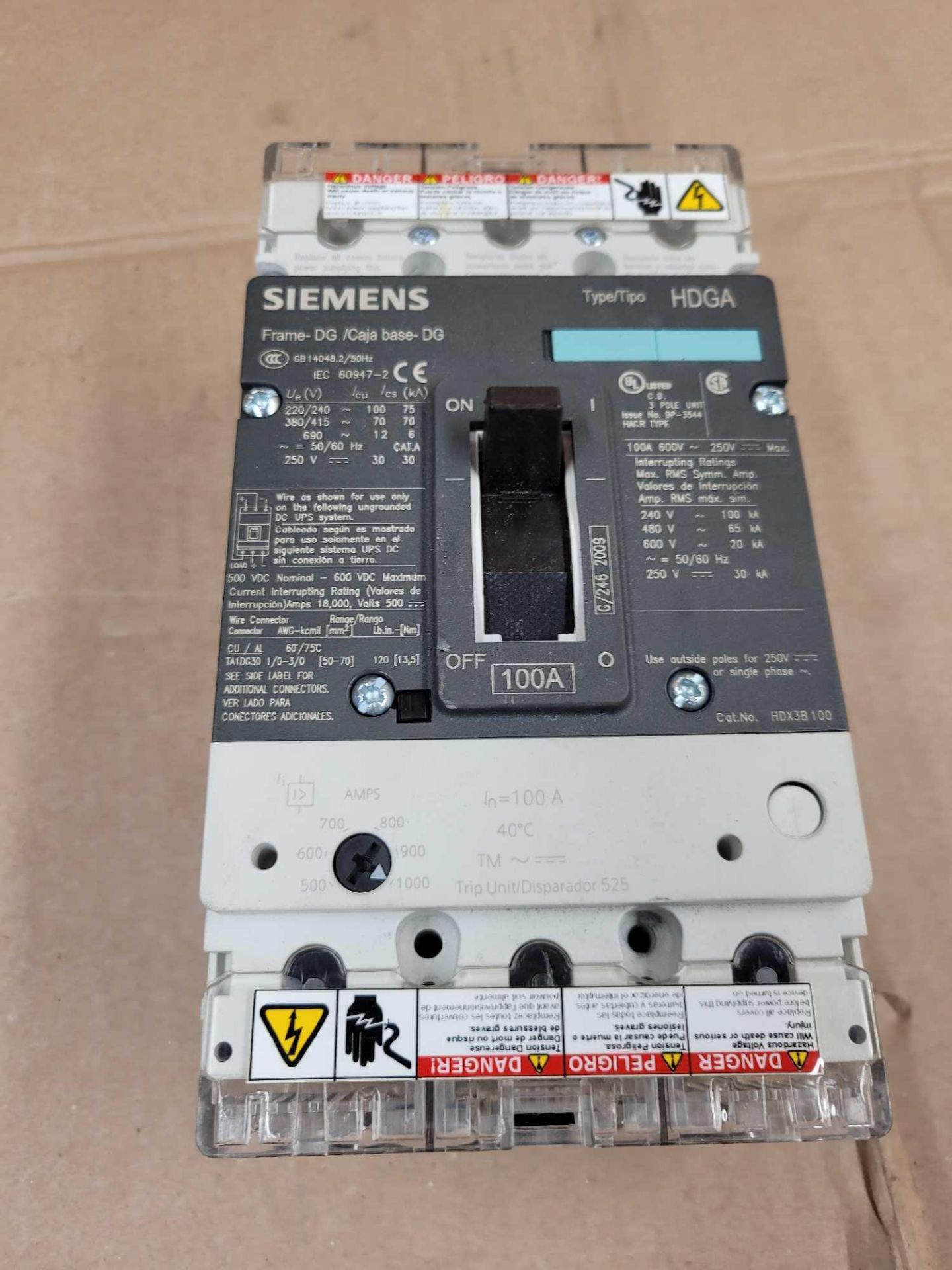 LOT OF 4 SIEMENS HDX3B100 / 100 Amp Circuit Breaker  /  Lot Weight: 18.6 lbs - Image 2 of 8